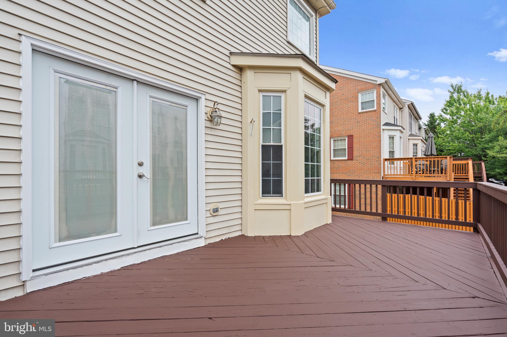 FAIRLAND TOWNS - Residential