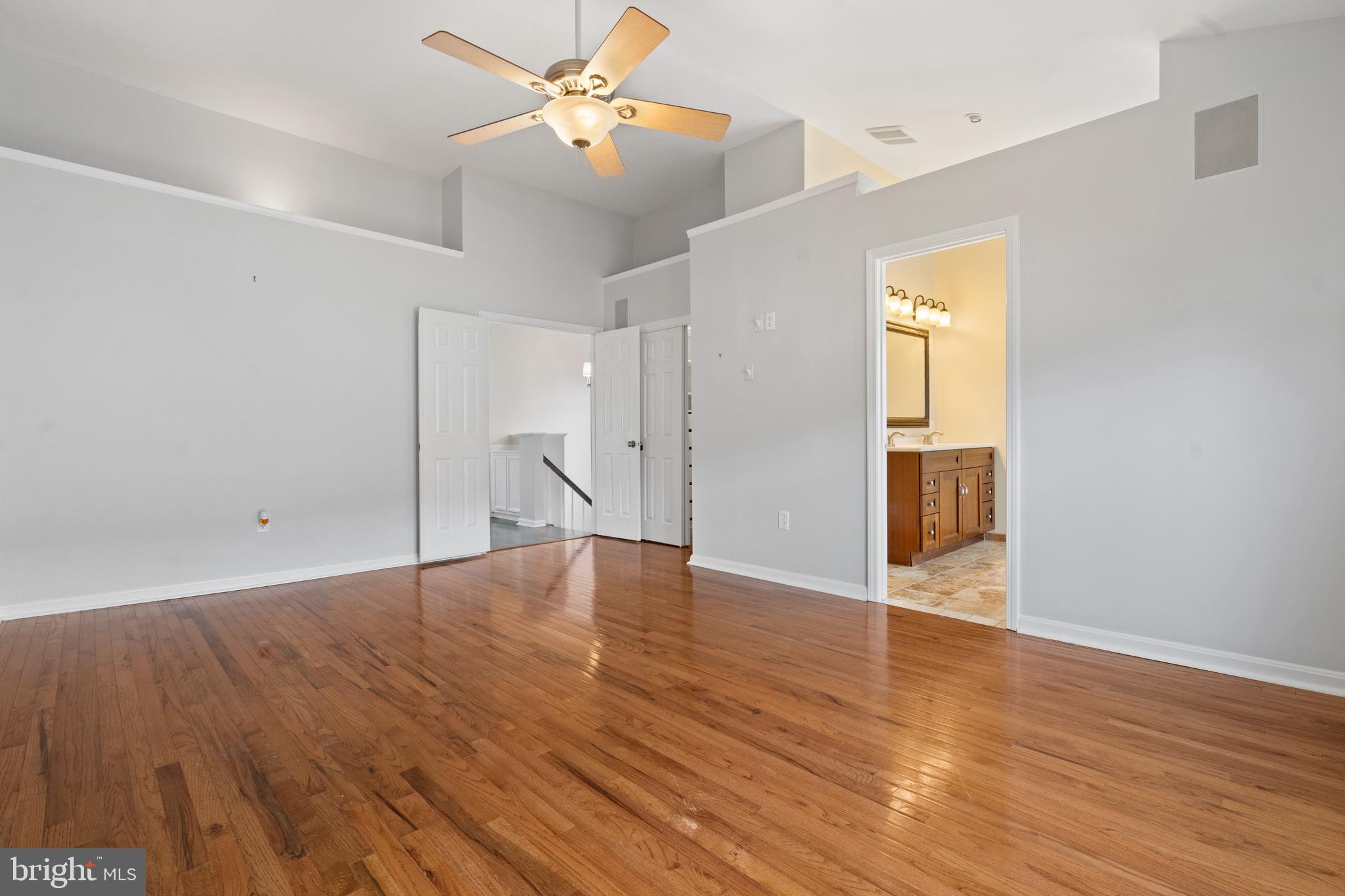 FAIRLAND TOWNS - Residential