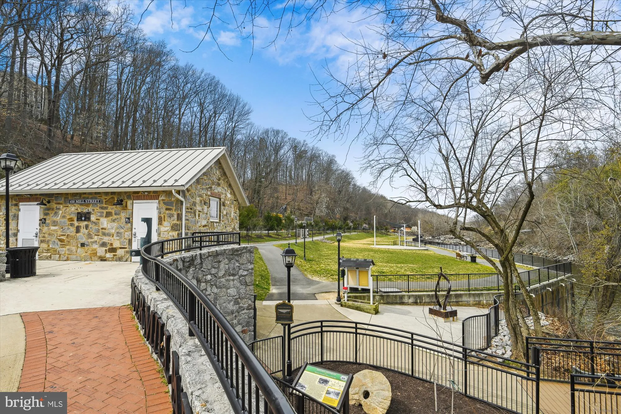 Woodbridge, Virginia 22192, United States, 3 Bedrooms Bedrooms, ,4 BathroomsBathrooms,Residential,Coming Soon,214409