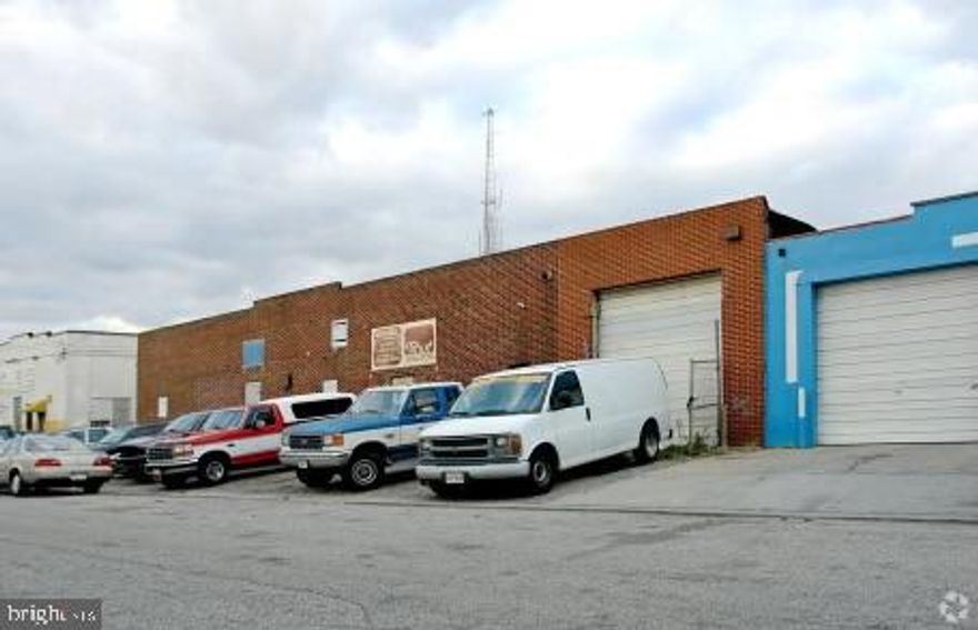 Available for lease is a versatile commercial property located at 5213 Fairlawn Ave, featuring I-2 zoning for both heavy and light industrial uses. This space is ideal for a range of businesses, including warehousing, manufacturing, and auto-related operations. The property boasts two roll-up doors for easy access, providing convenience for operations requiring frequent loading and unloading.

Offered at a highly competitive rate , this property represents excellent value for a high-demand industrial location. The lease is structured as a NNN (Triple Net Lease), offering flexibility and cost-effectiveness for your business. Don't miss out on this great opportunity to secure a functional space at an attractive price point.

Call today to schedule a time to tour the property & discuss if this will be a fit for your business