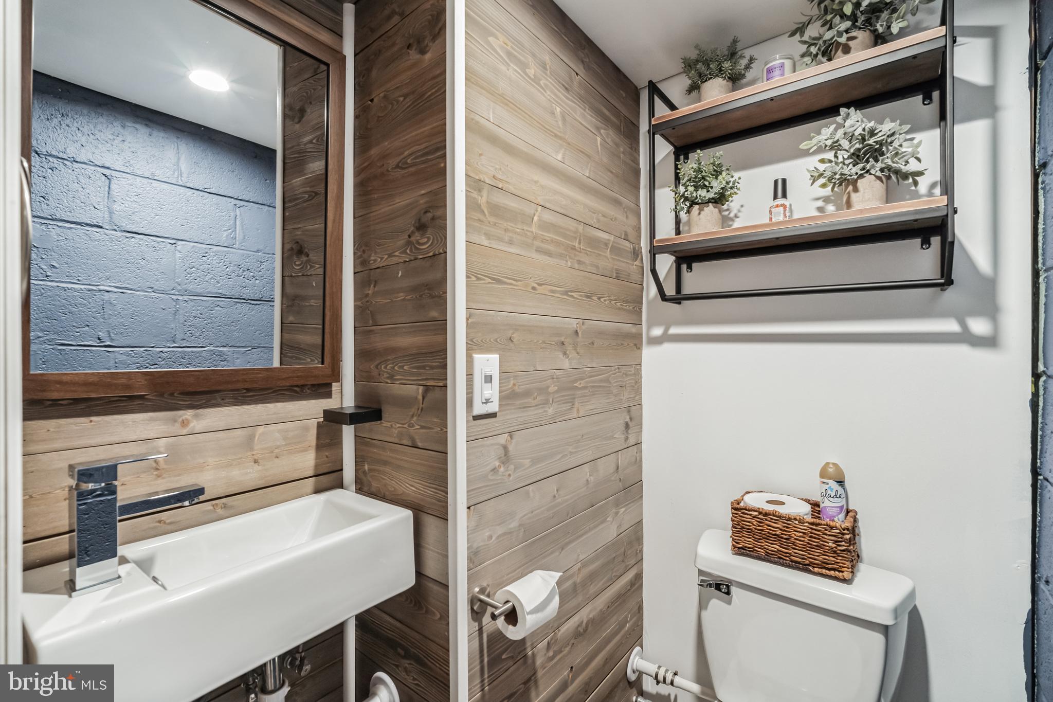 PINE BROOK FARMS - Residential