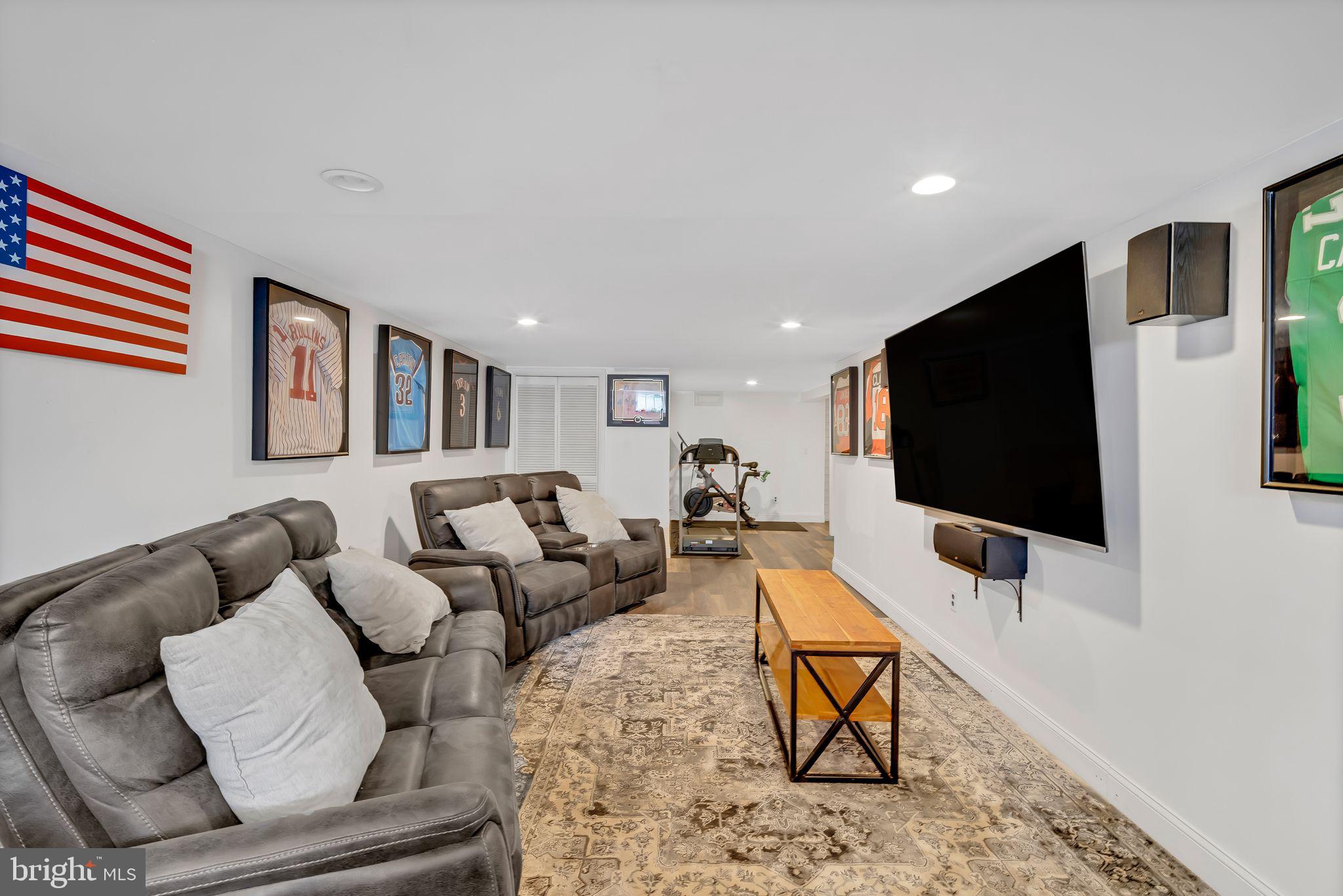 PINE BROOK FARMS - Residential