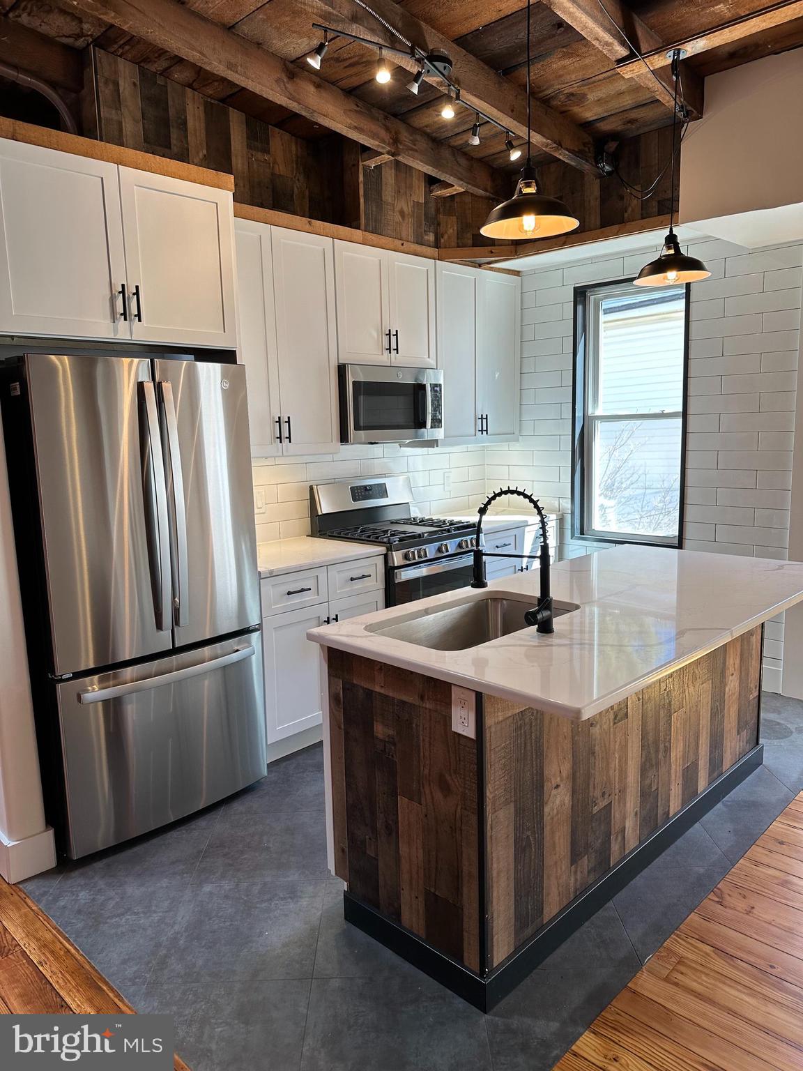 115 W 13TH STREET 2