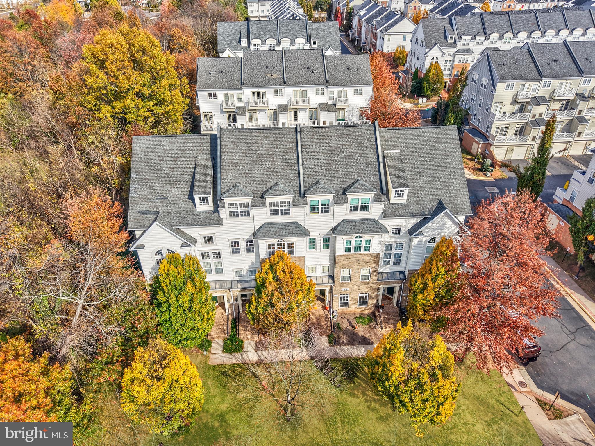 7096 LITTLE THAMES DRIVE