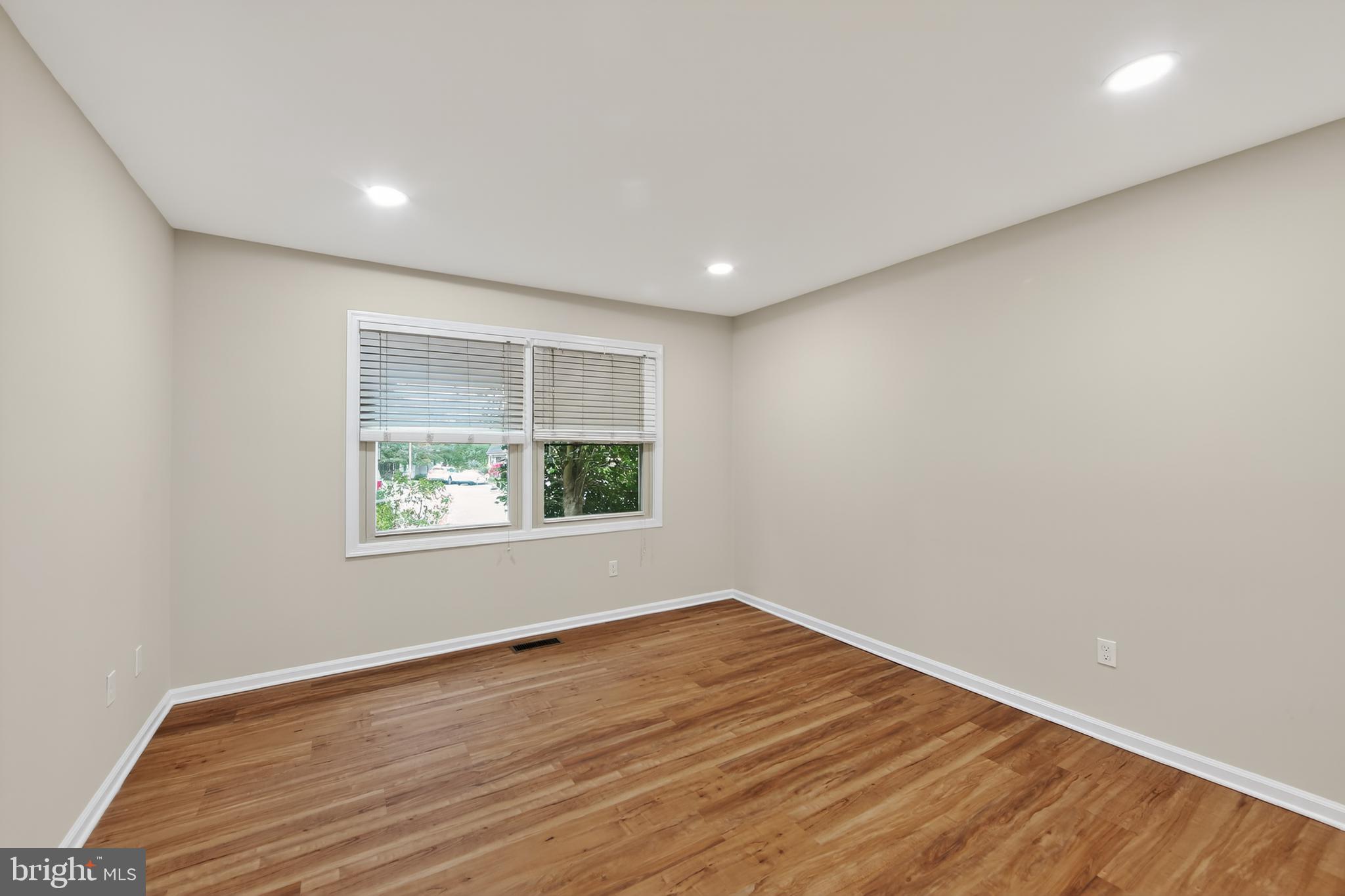 CHESTERBROOK - Residential