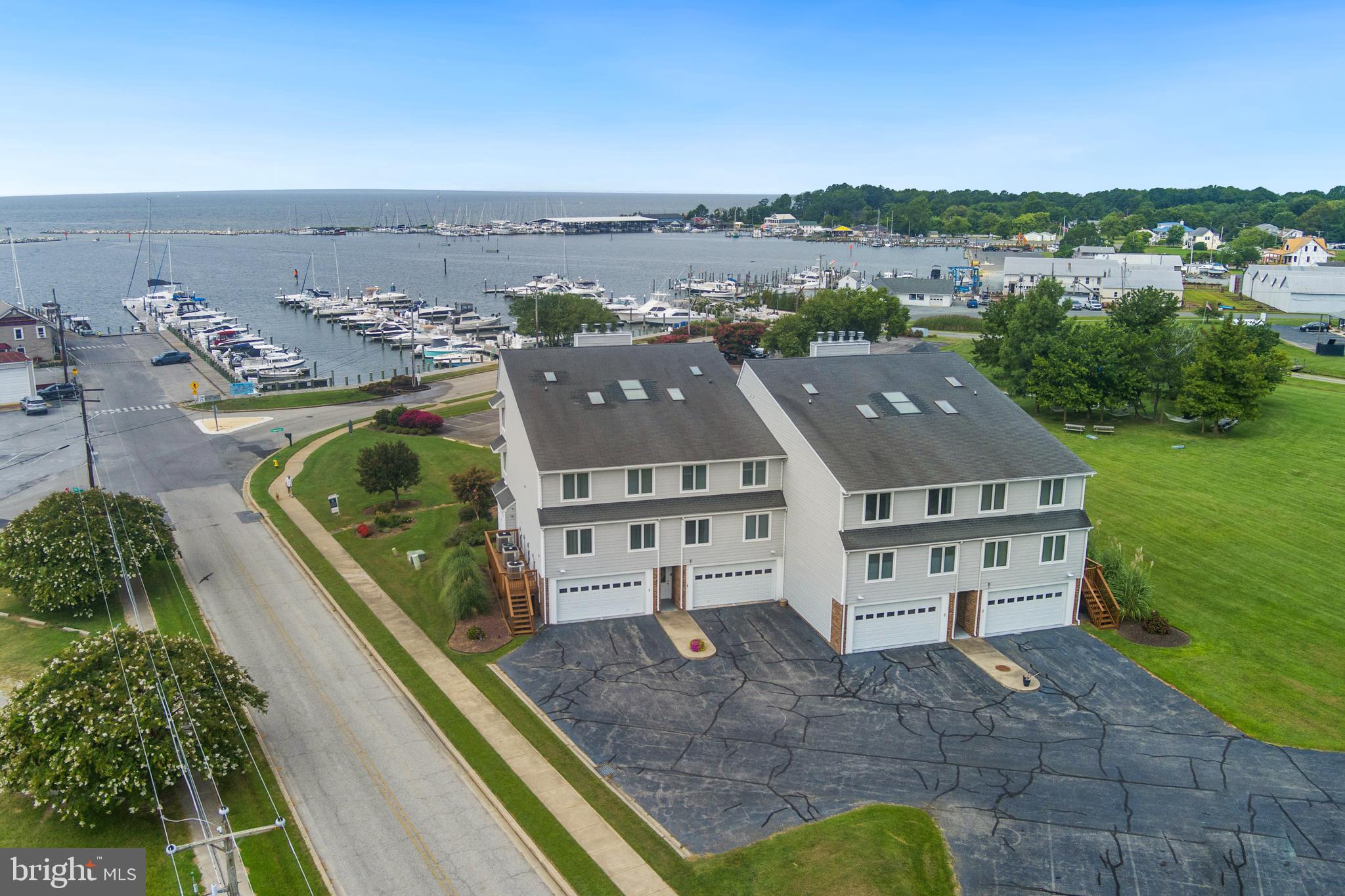 ROCK HALL LANDING - Residential