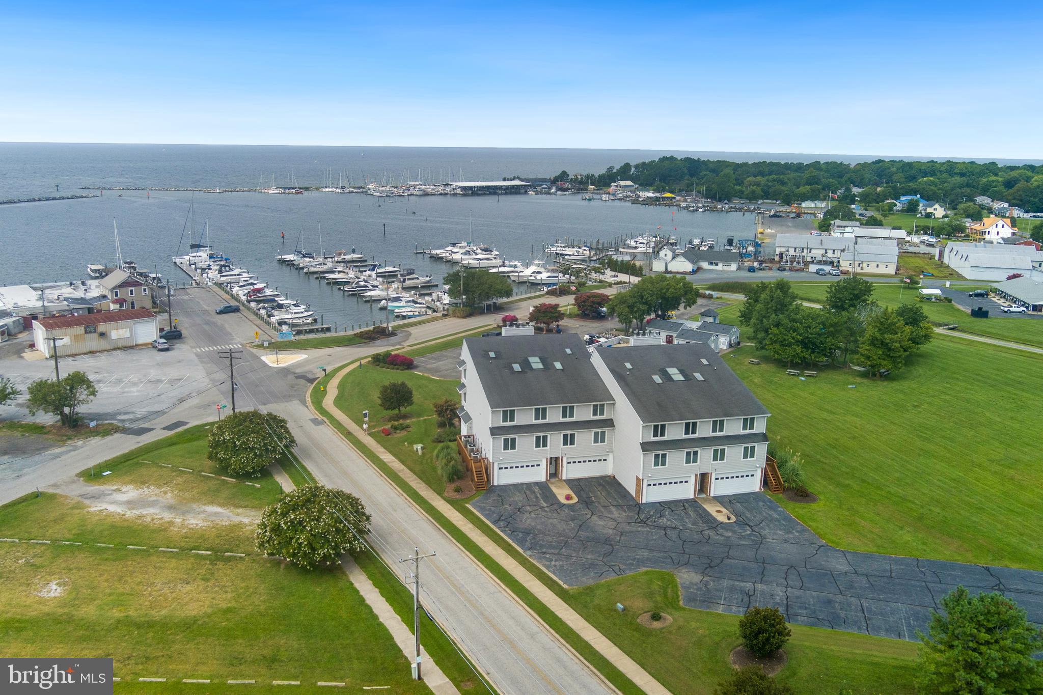 ROCK HALL LANDING - Residential