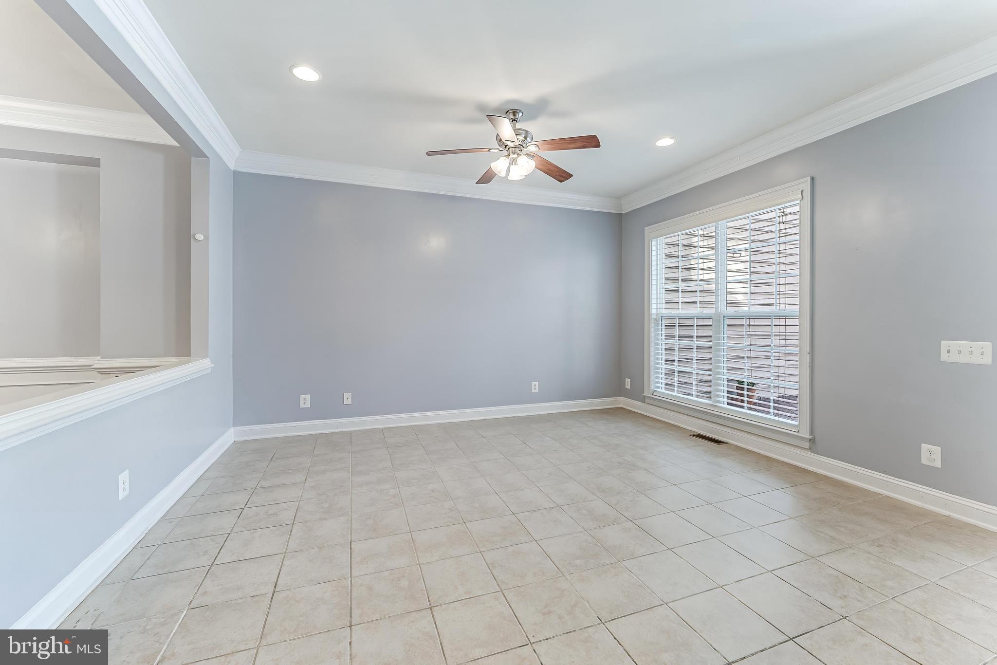 EAST GATE - Residential