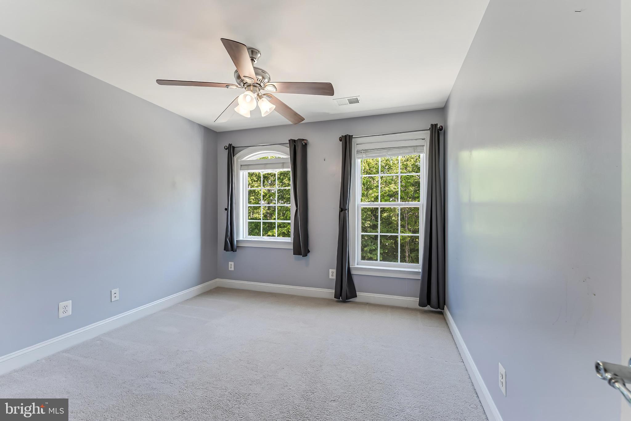 EAST GATE - Residential