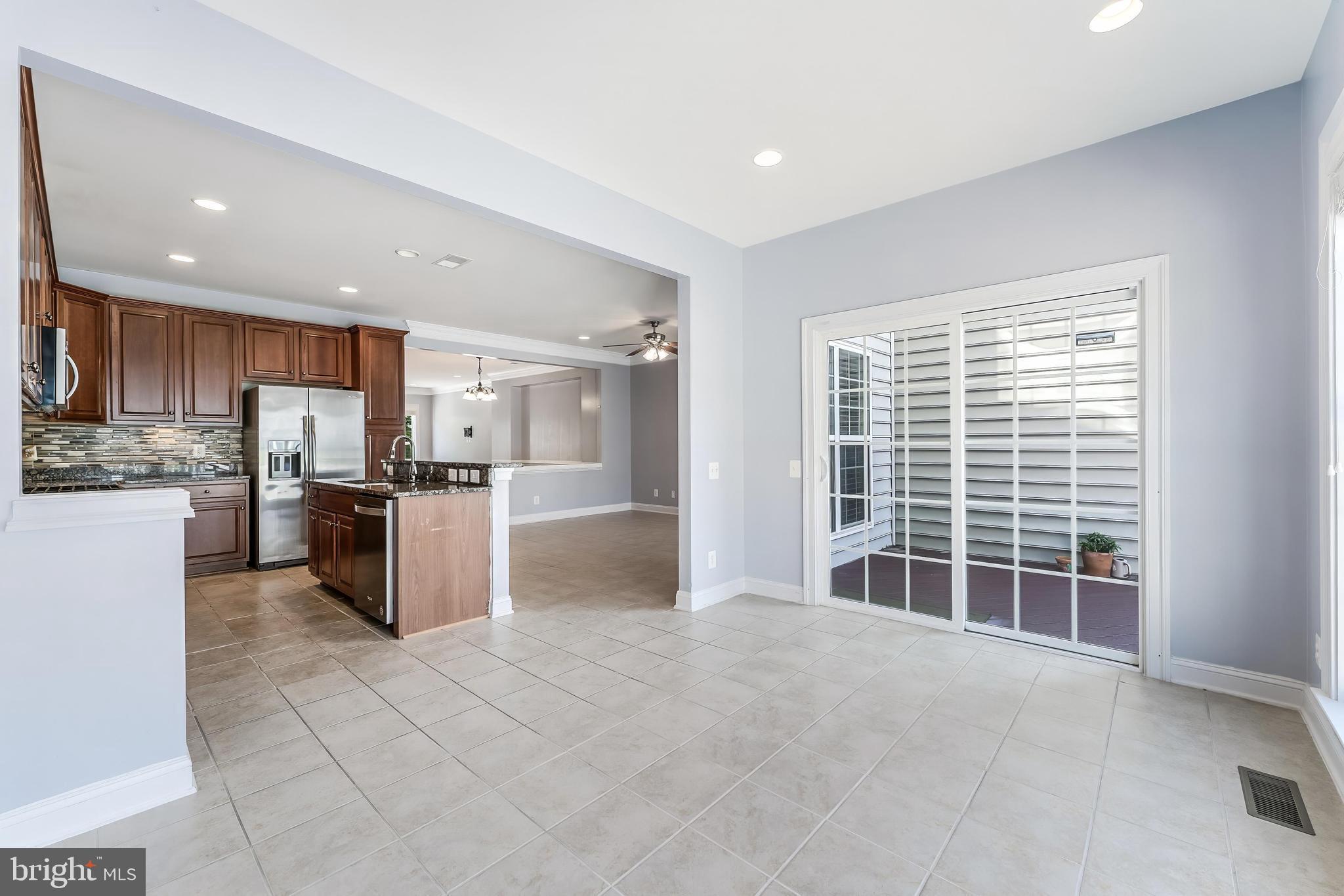 EAST GATE - Residential