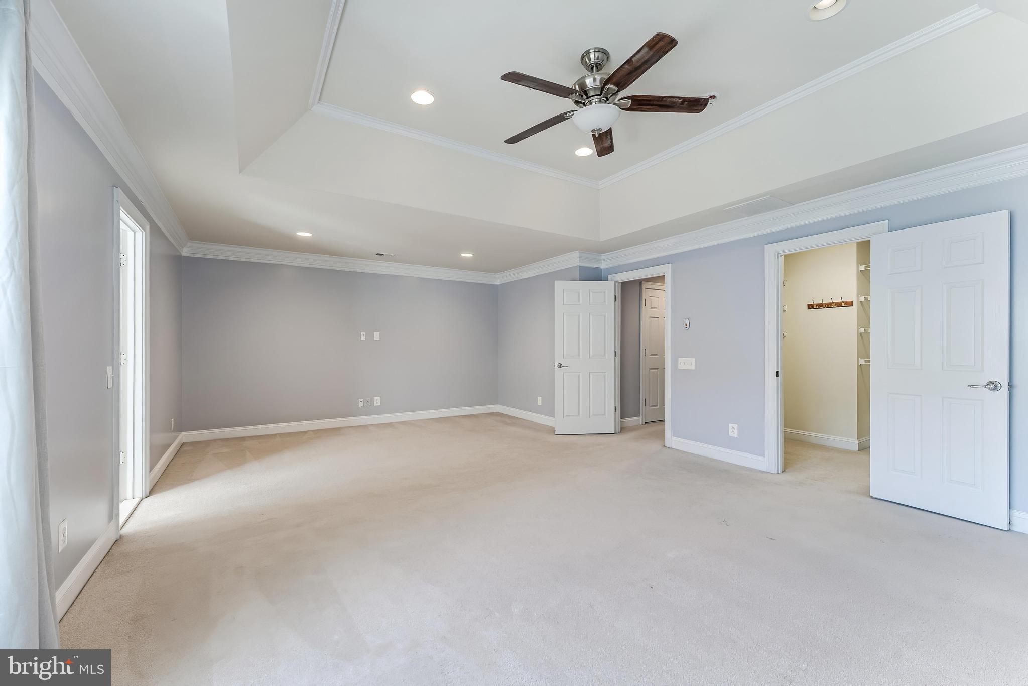 EAST GATE - Residential
