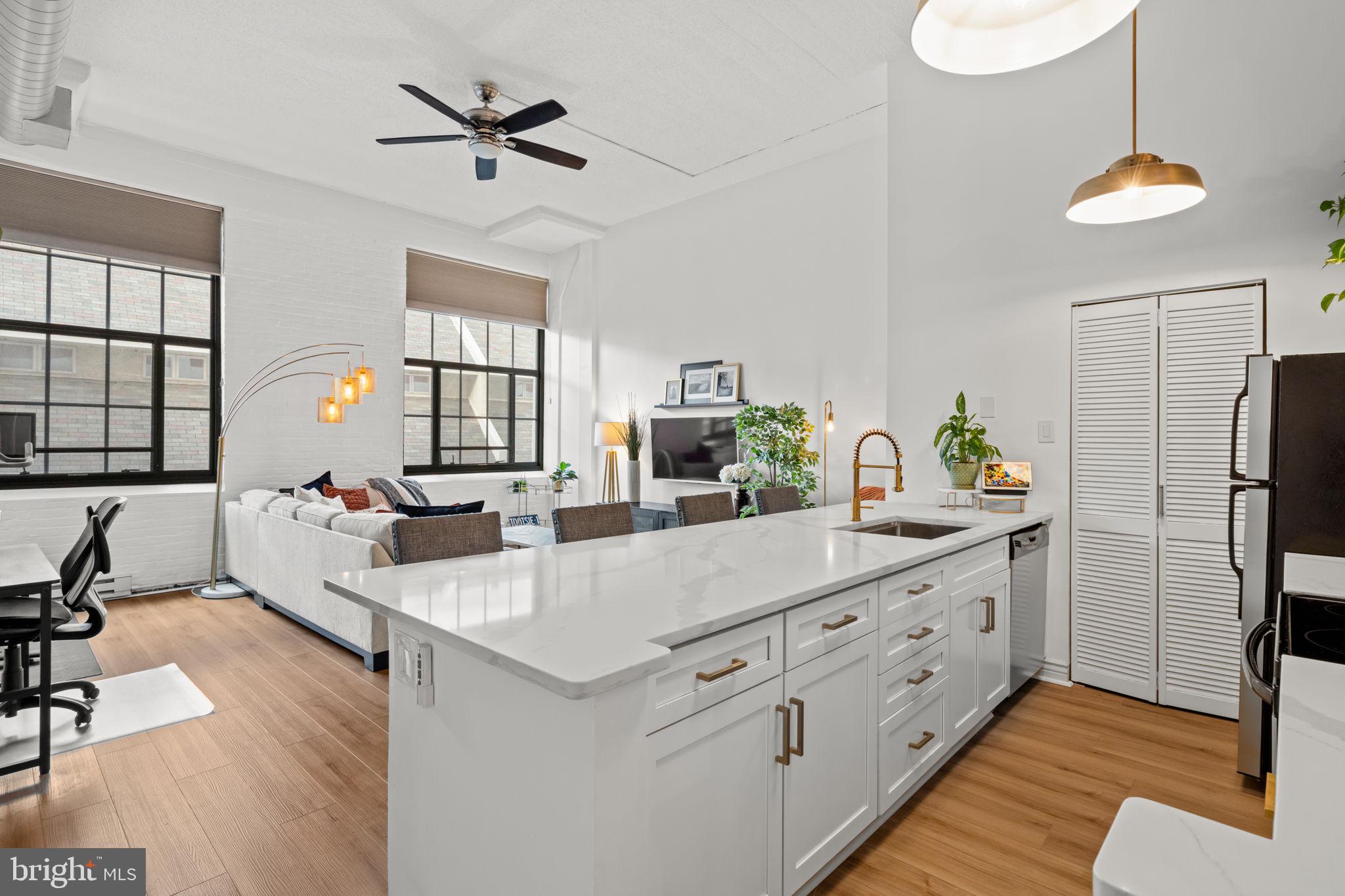 2429 LOCUST STREET 314