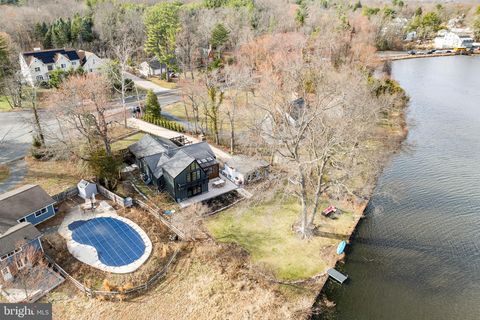 listing image 50