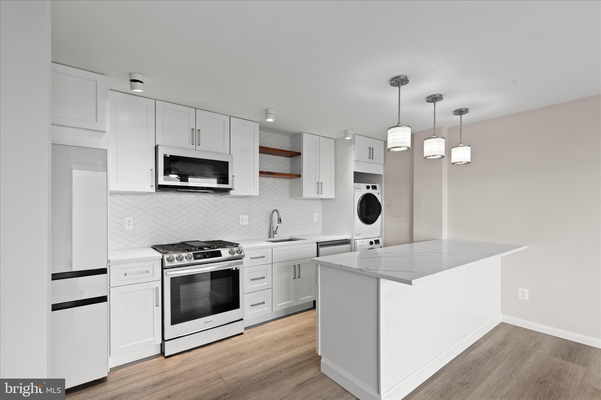 1301 S ARLINGTON RIDGE ROAD 609