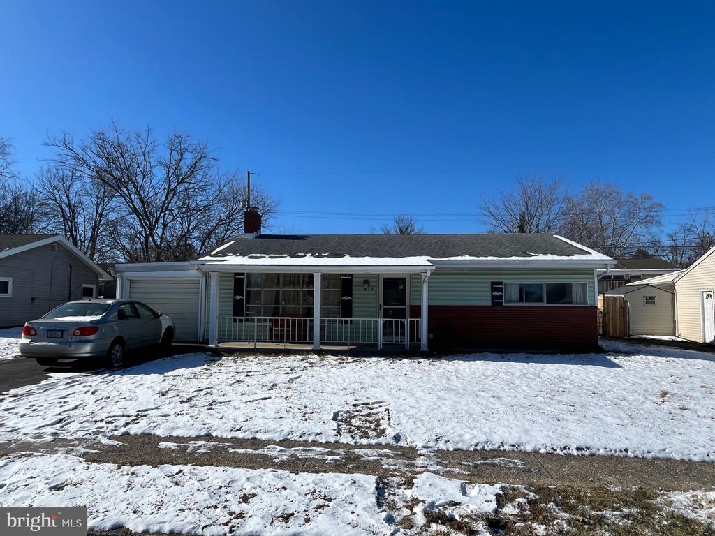 Photo of 1414 Fireside Road, YORK, PA 17404 (MLS # PAYK2096476)