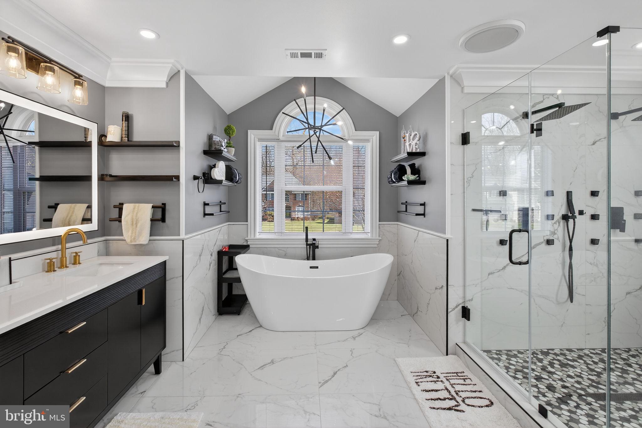 MONTROSE FARMS - Residential