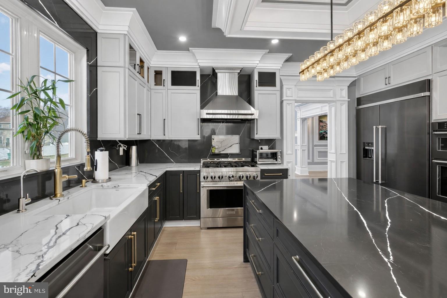 MONTROSE FARMS - Residential