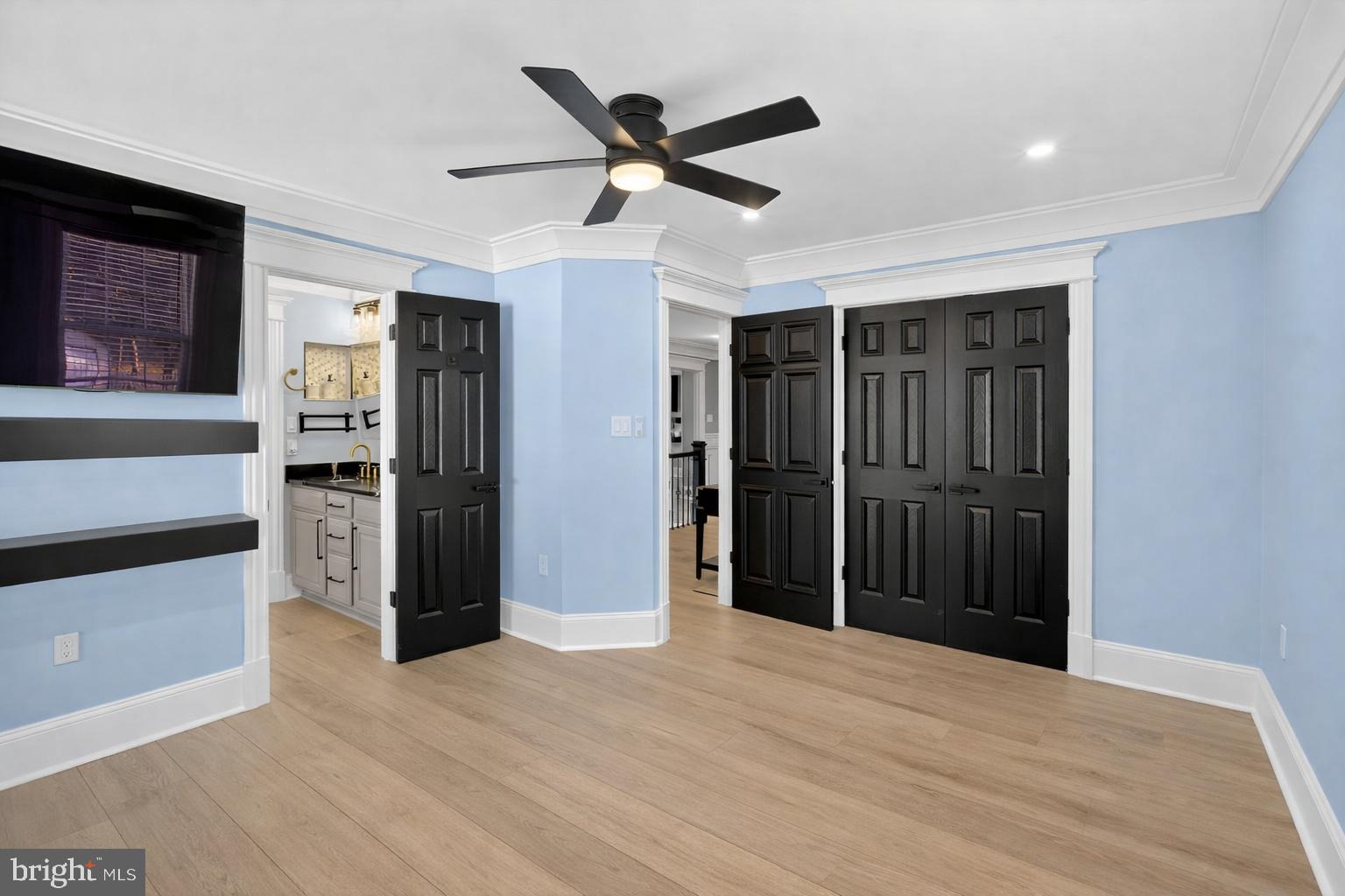 MONTROSE FARMS - Residential