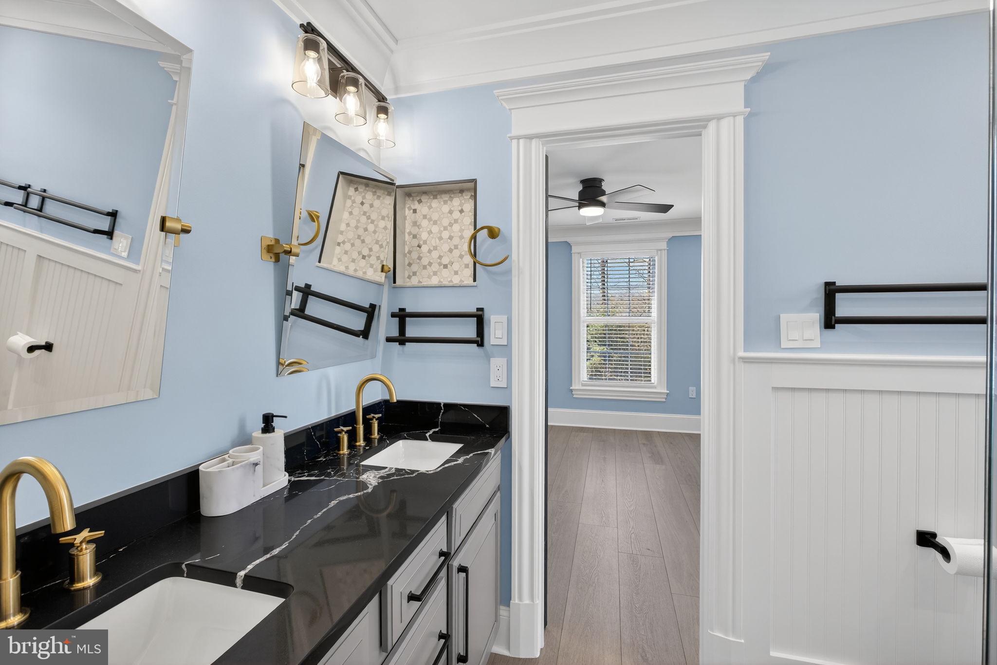 MONTROSE FARMS - Residential