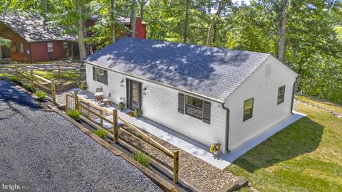 440 REDBUD LANE BLUEMONT VA 20135