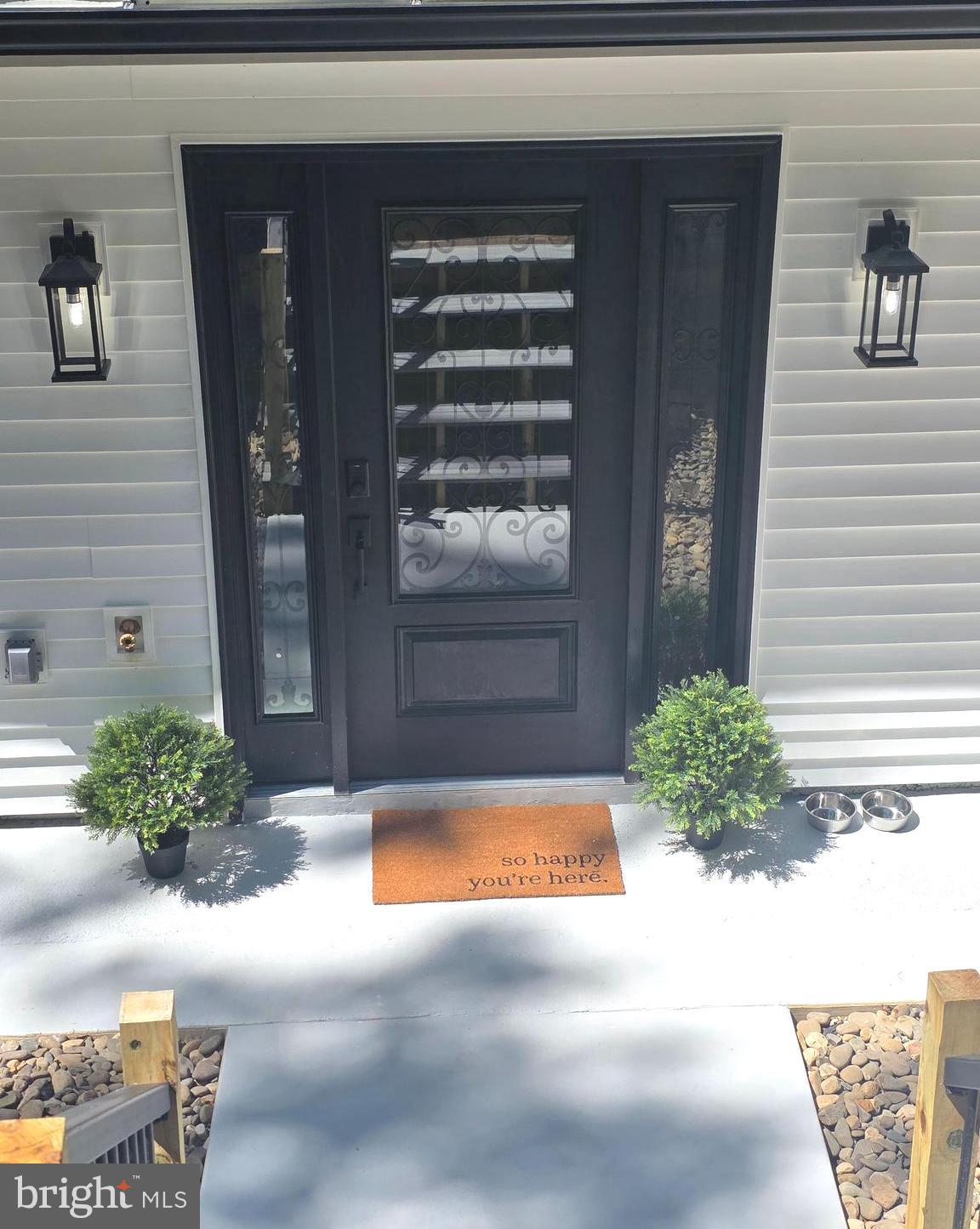 440 REDBUD LANE