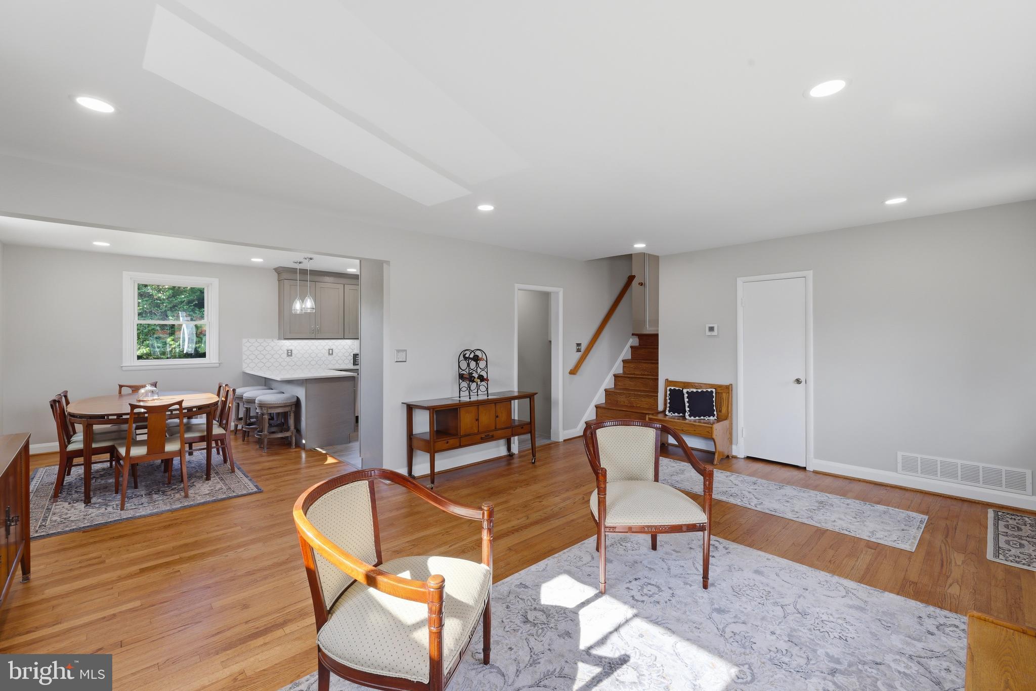 1620 ALSTON