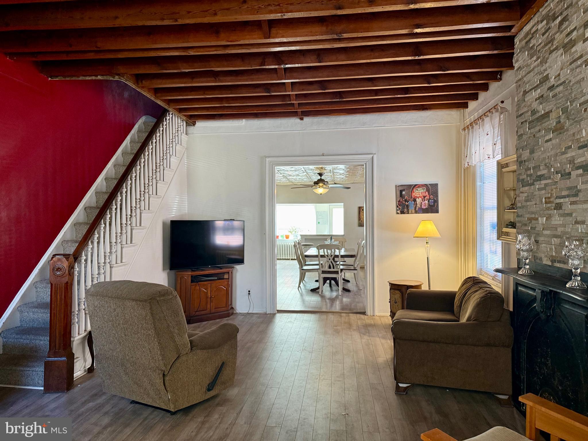 PORT RICHMOND - Residential