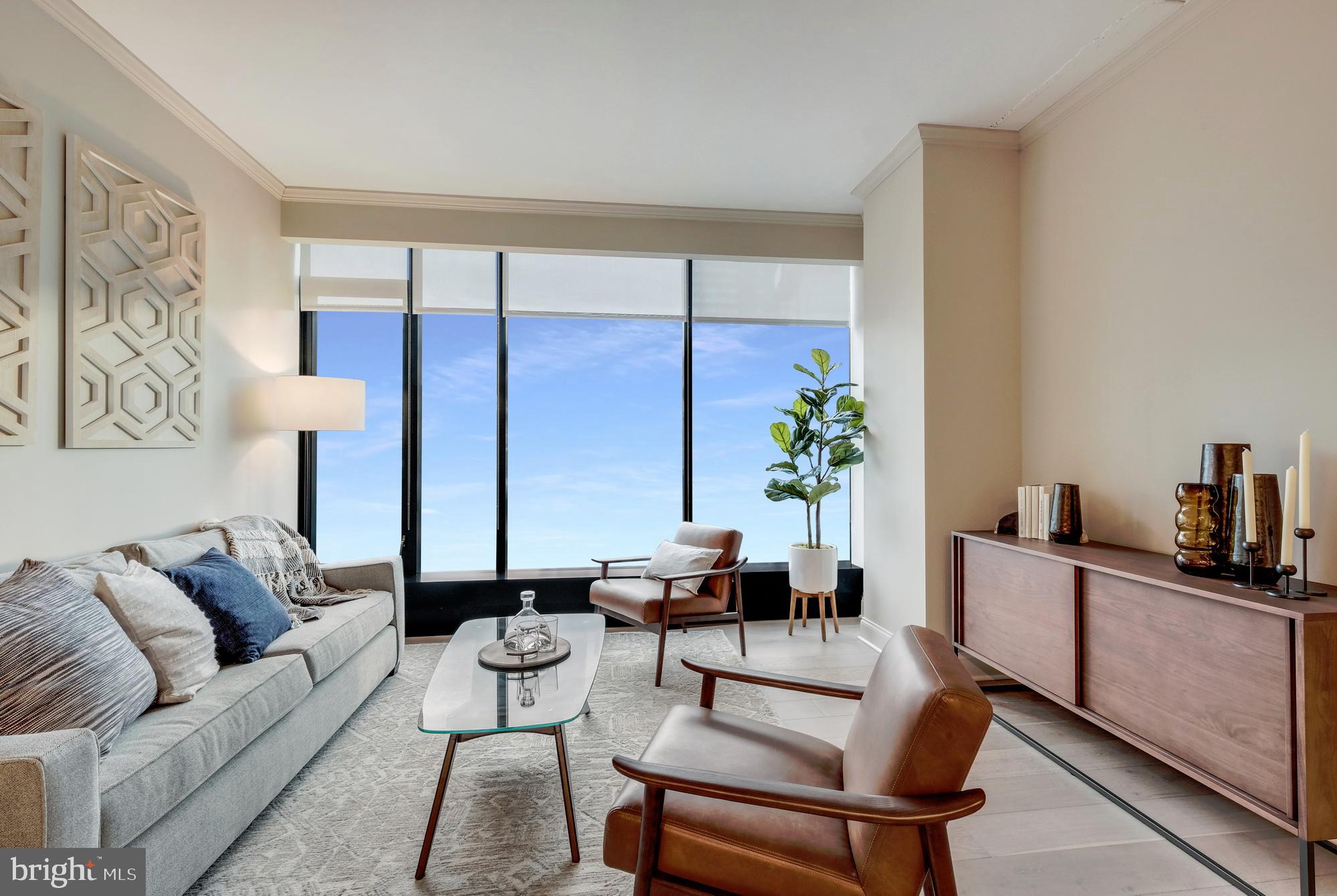 LOGAN SQUARE - Residential Lease