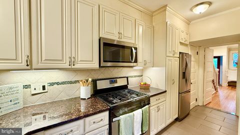 Townhouse For Sale - 17 Aiken Avenue<br/> PRINCETON, NJ 08540