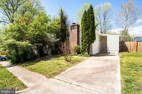 2316 KINGSBURY LANE WOODBRIDGE VA 22192