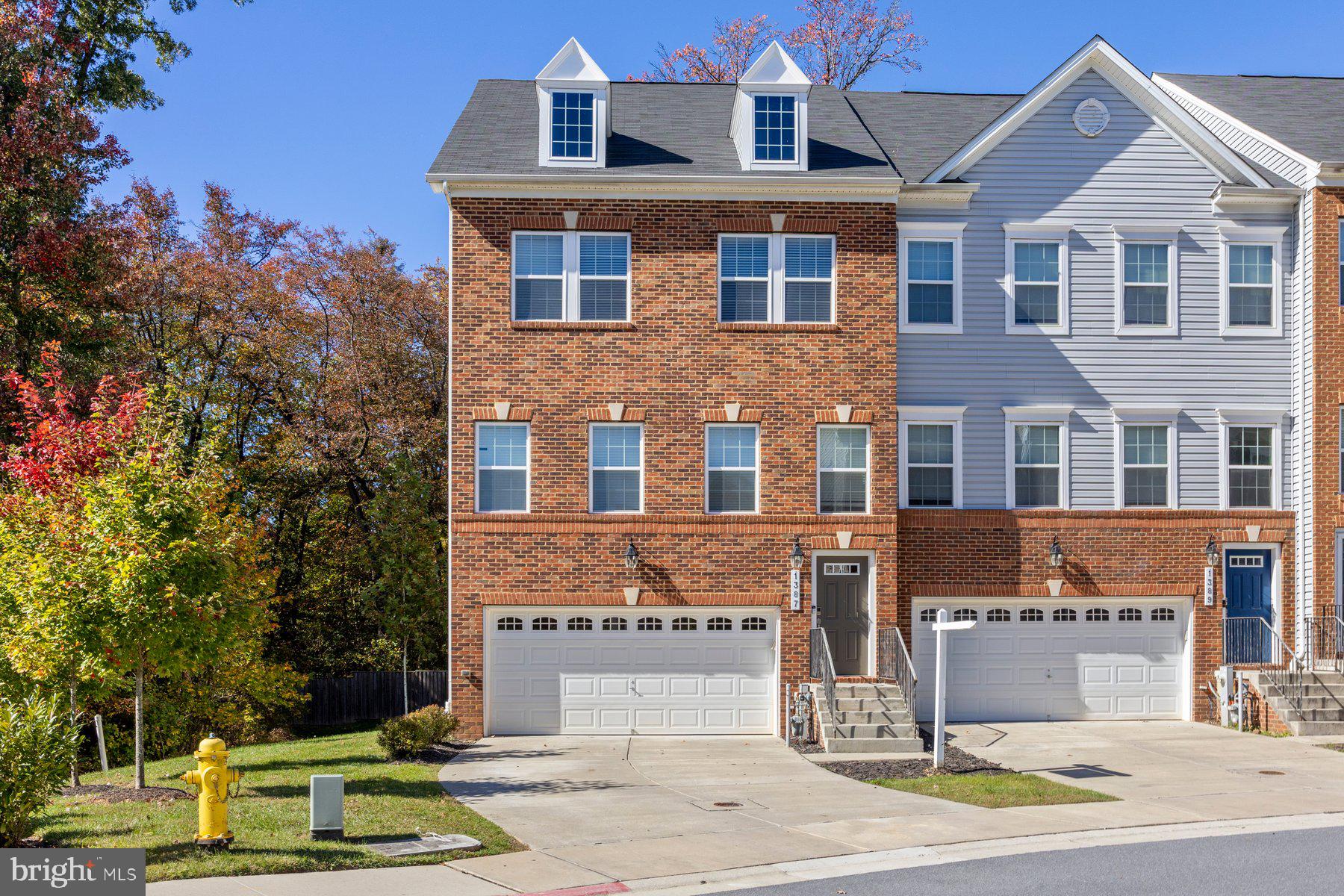 DORCHESTER VIEW - Residential