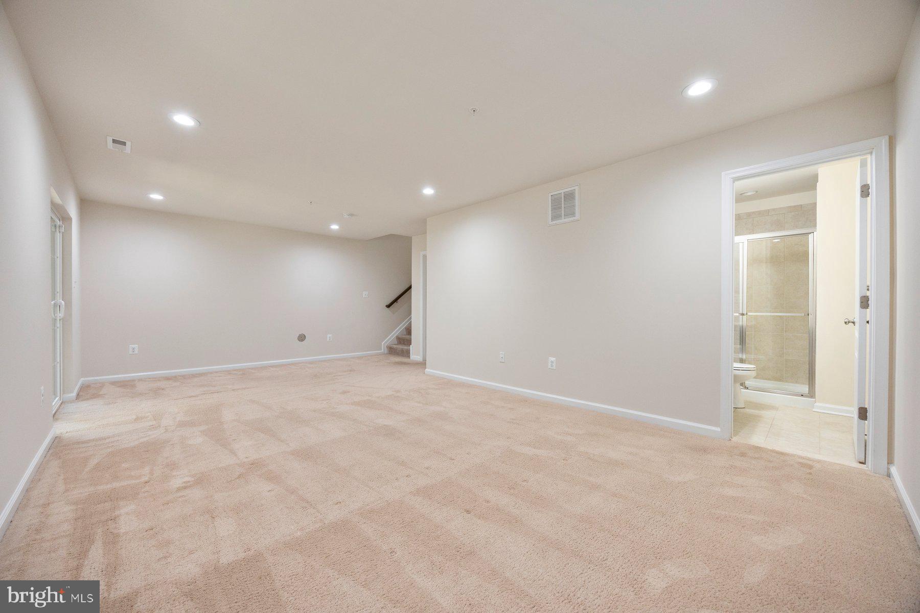 DORCHESTER VIEW - Residential