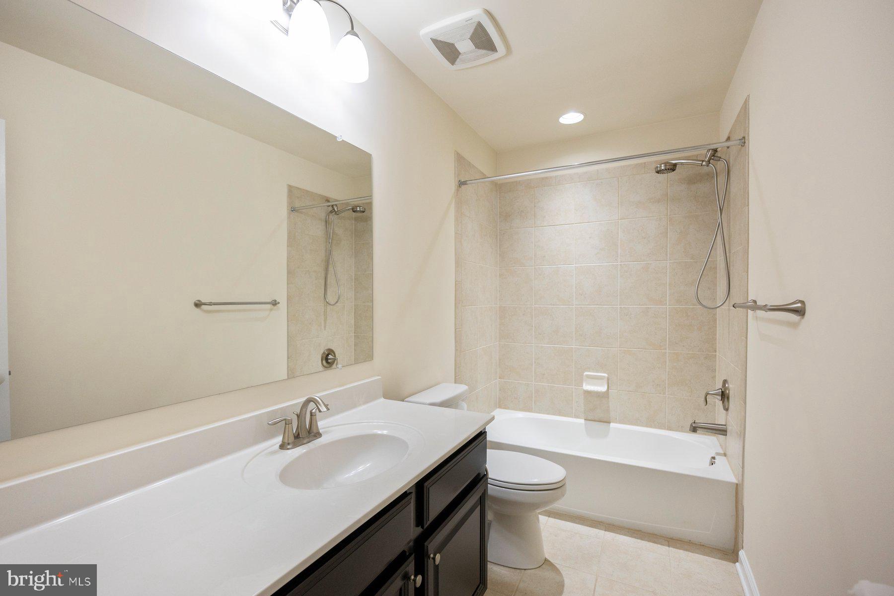 DORCHESTER VIEW - Residential