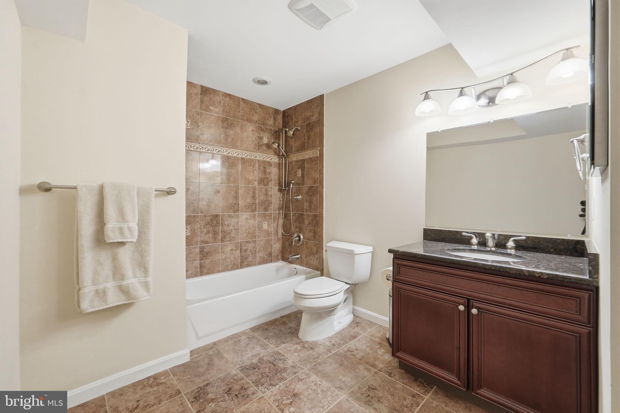 RIDINGS AT BLUE SPRINGS - Residential