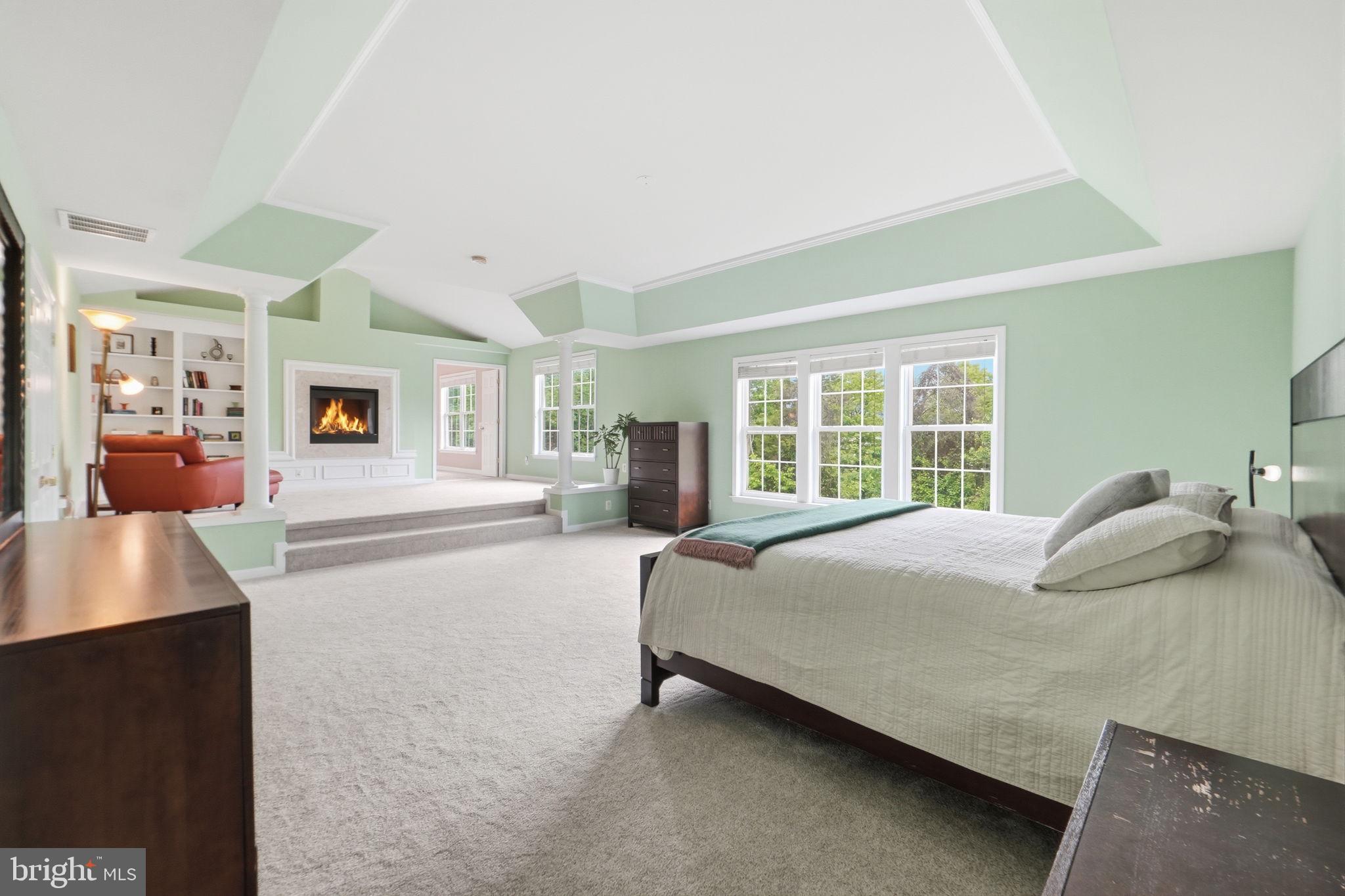 RIDINGS AT BLUE SPRINGS - Residential