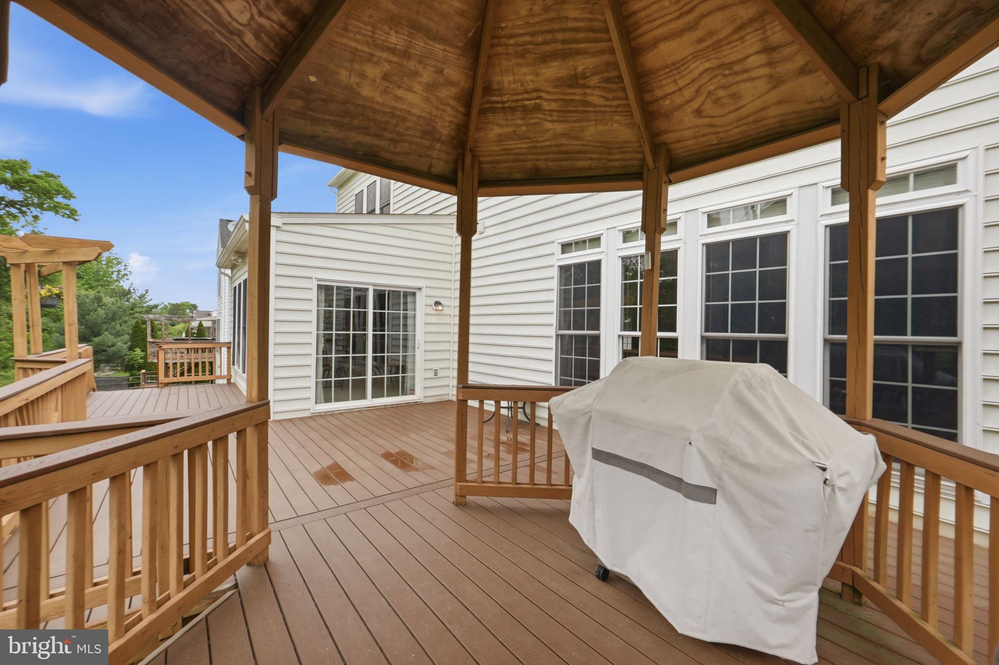 RIDINGS AT BLUE SPRINGS - Residential