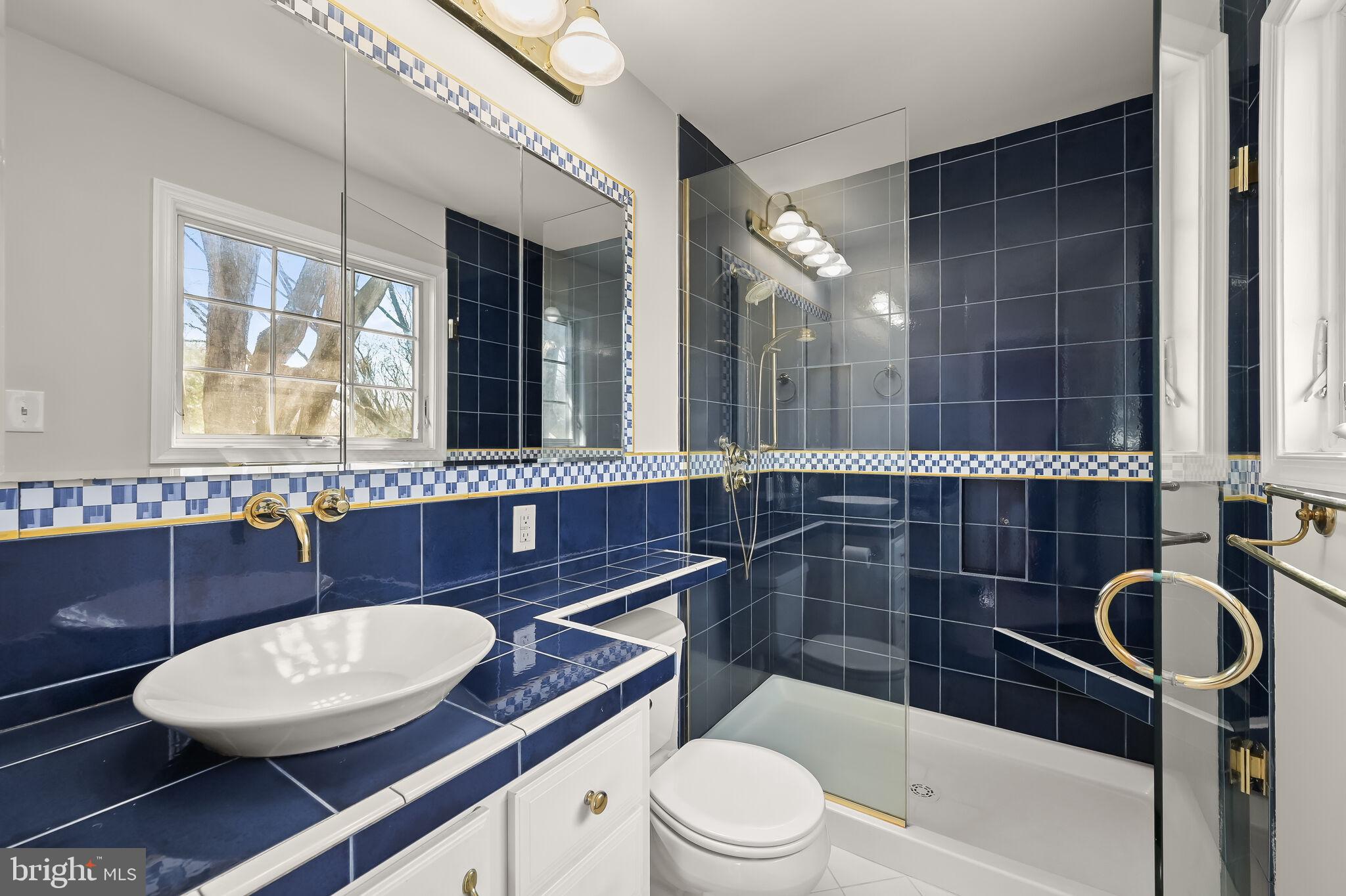 VILLAGE OF OWEN BROWN - Residential