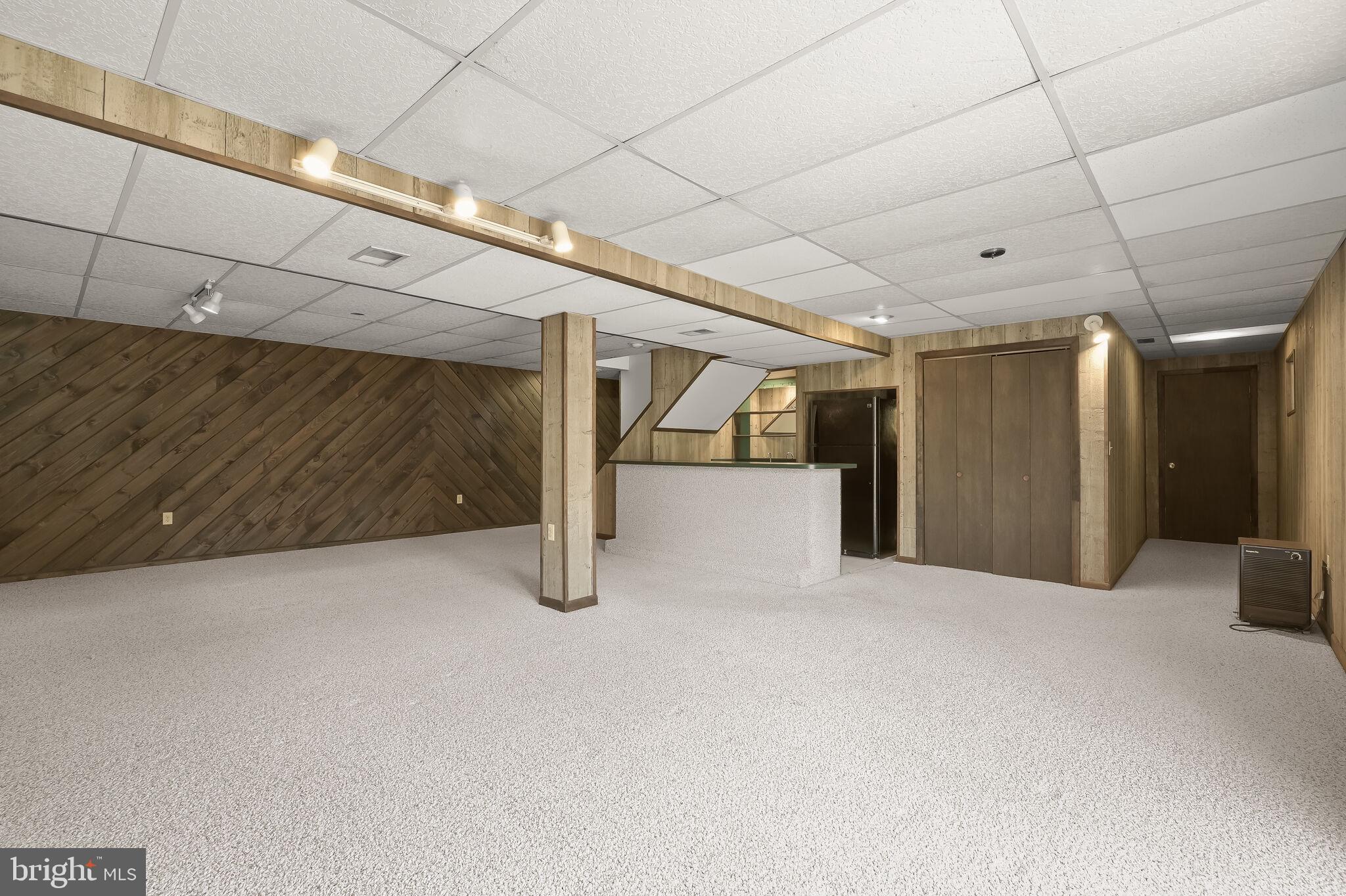 VILLAGE OF OWEN BROWN - Residential