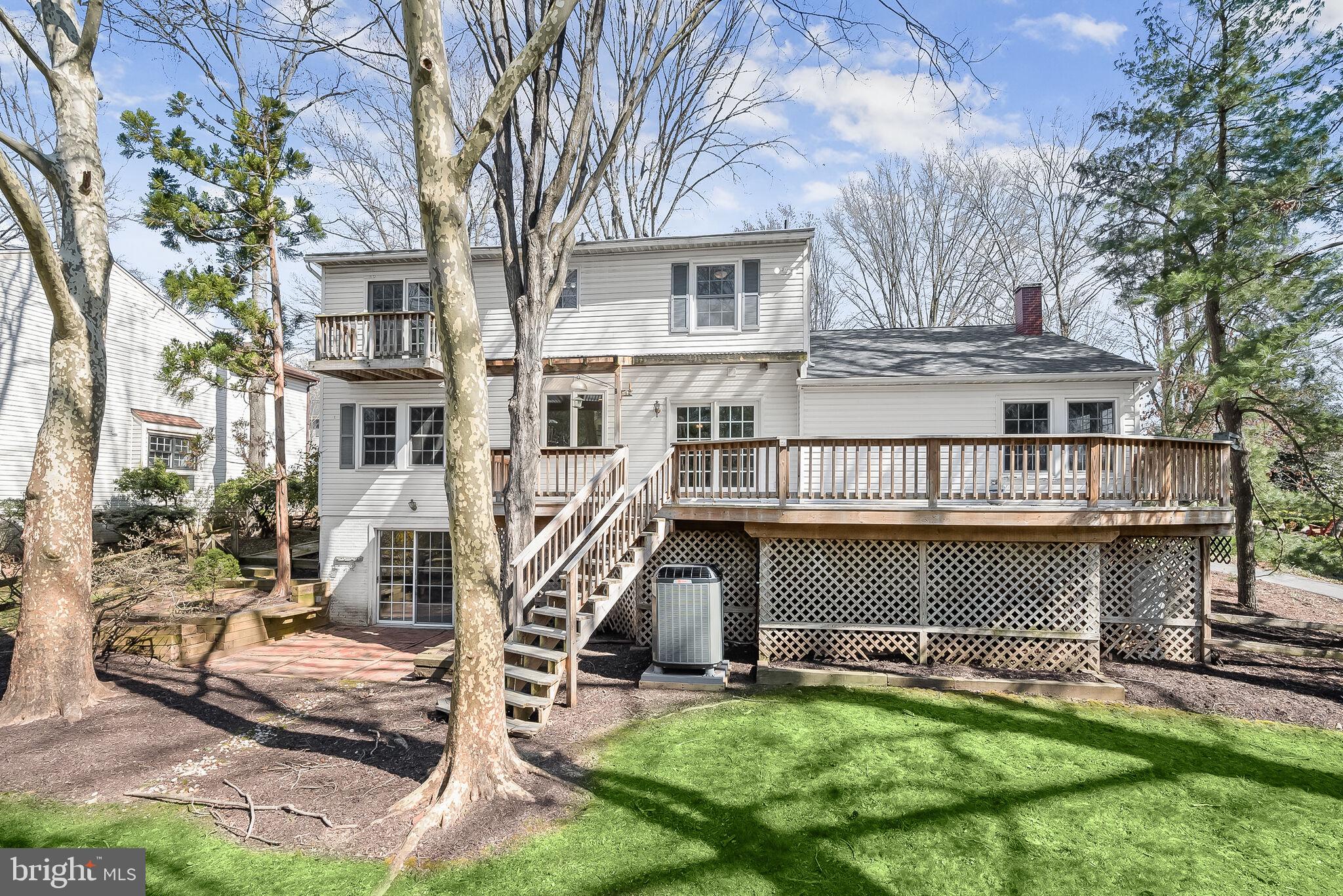 VILLAGE OF OWEN BROWN - Residential