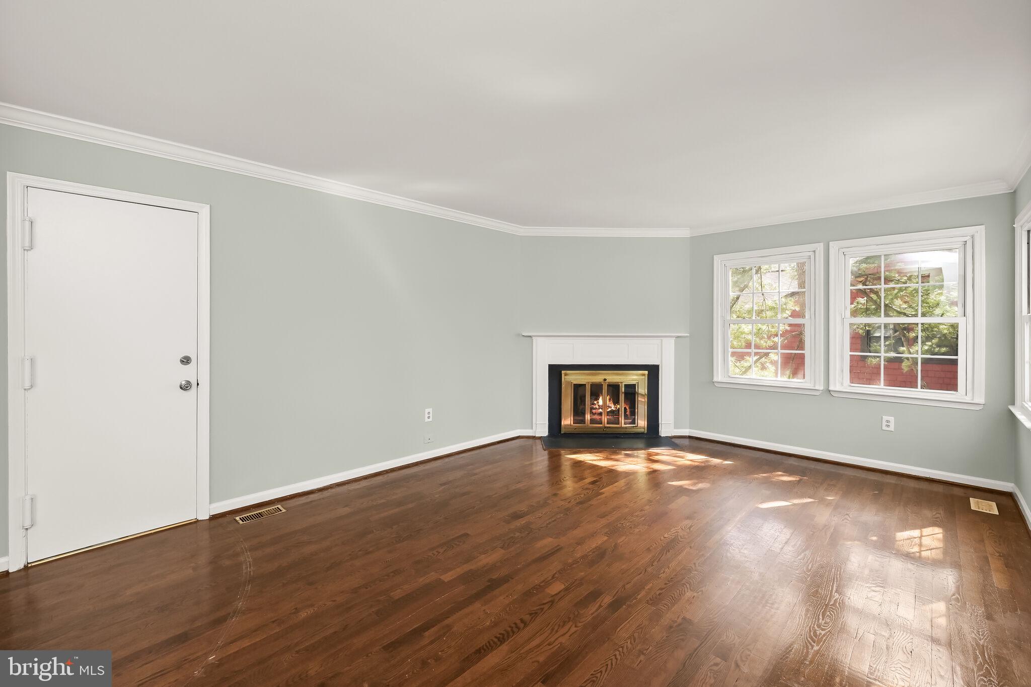 VILLAGE OF OWEN BROWN - Residential