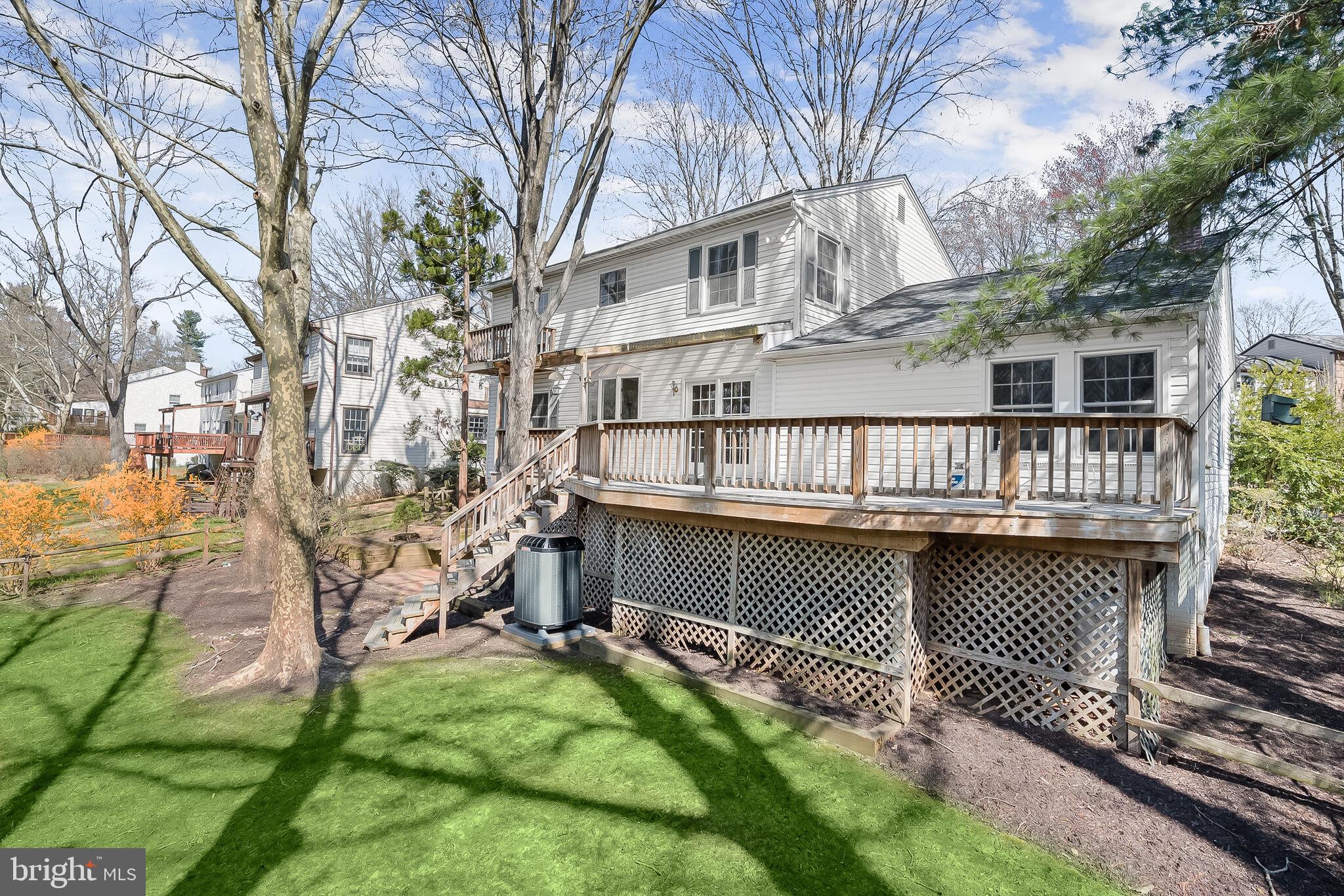 VILLAGE OF OWEN BROWN - Residential