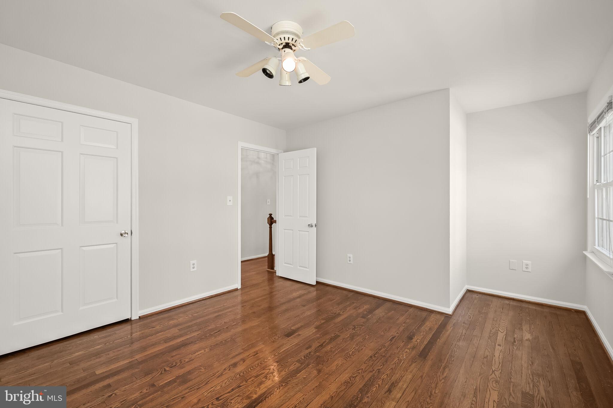 VILLAGE OF OWEN BROWN - Residential