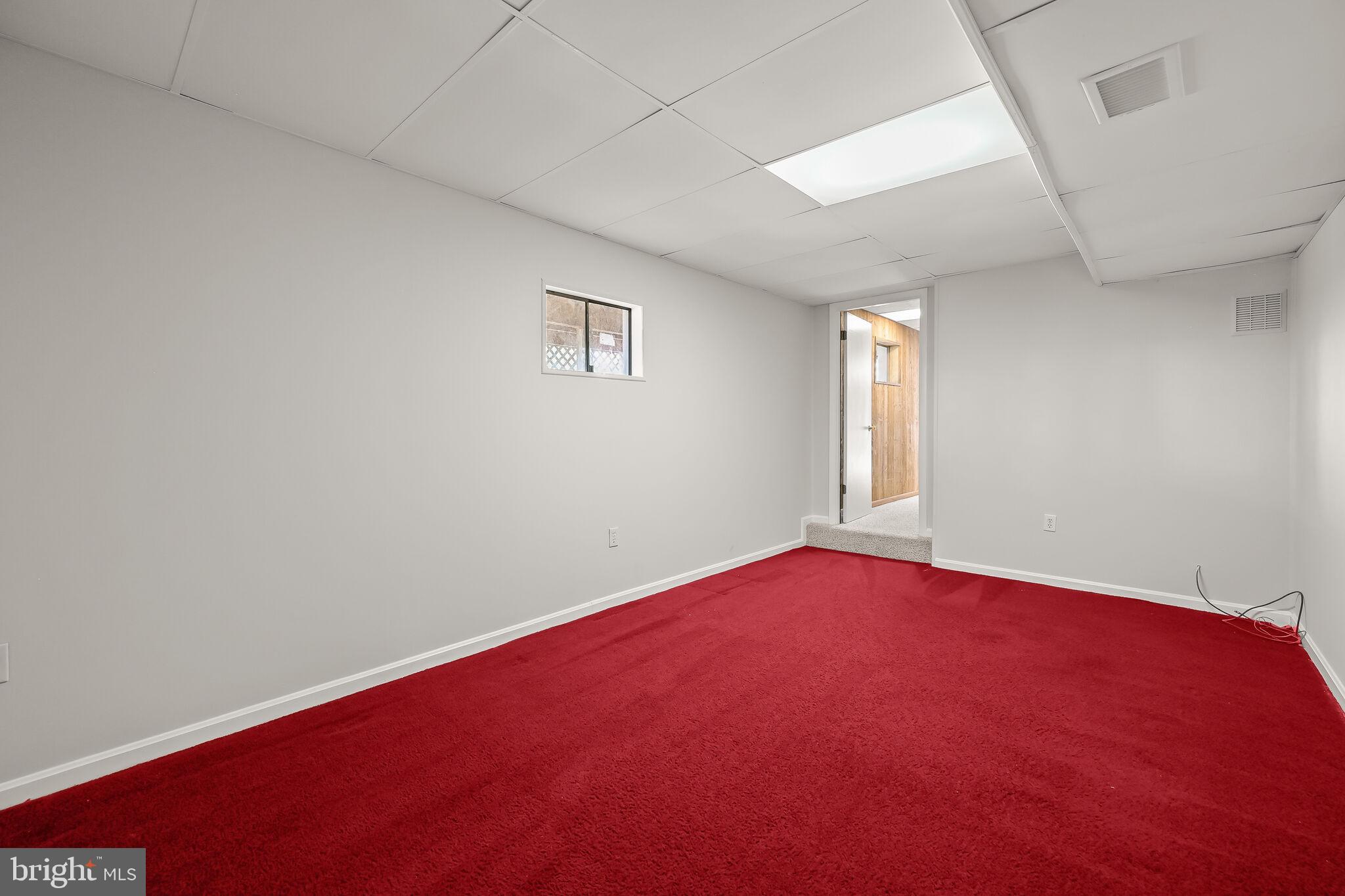 VILLAGE OF OWEN BROWN - Residential