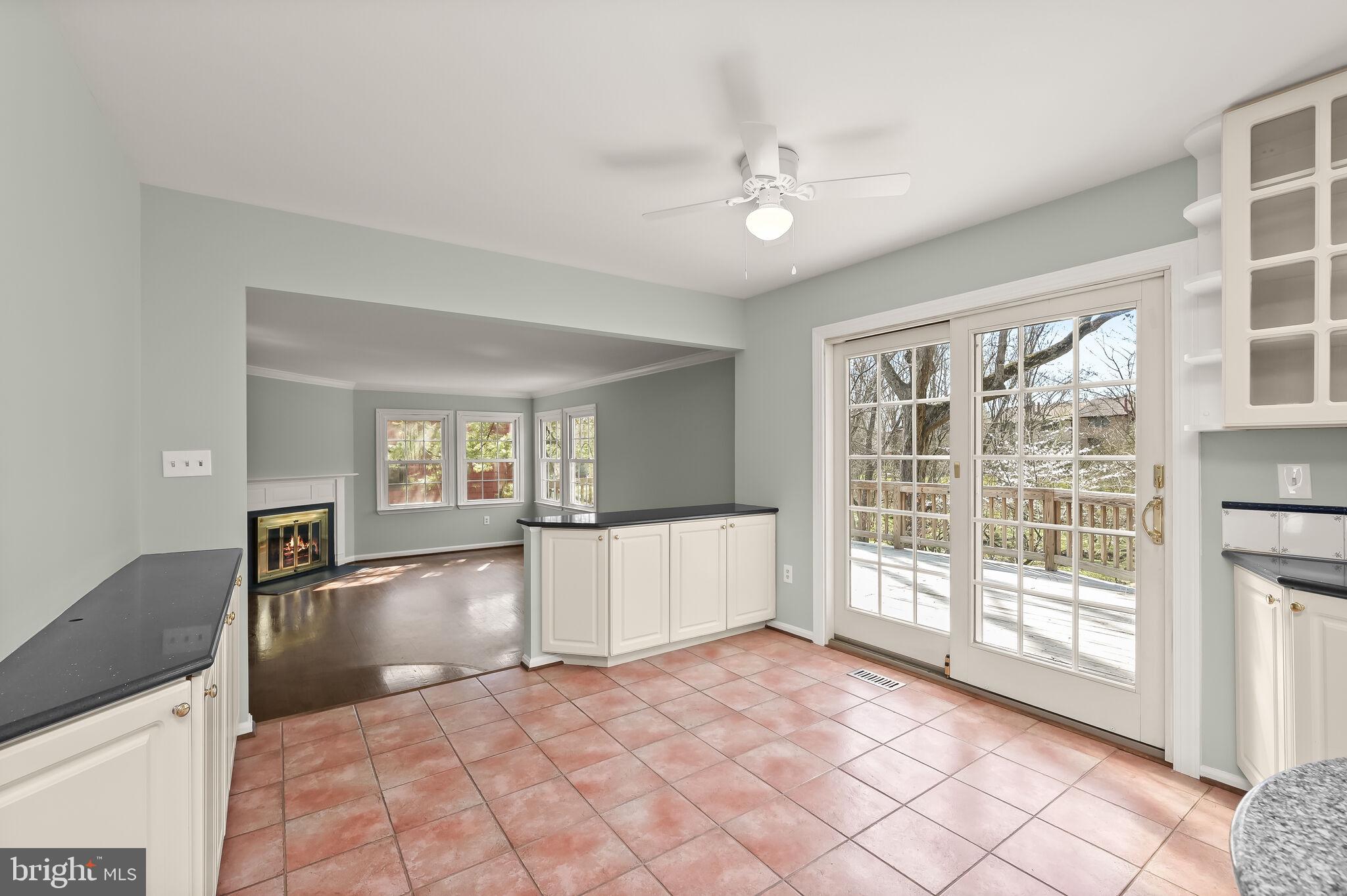 VILLAGE OF OWEN BROWN - Residential