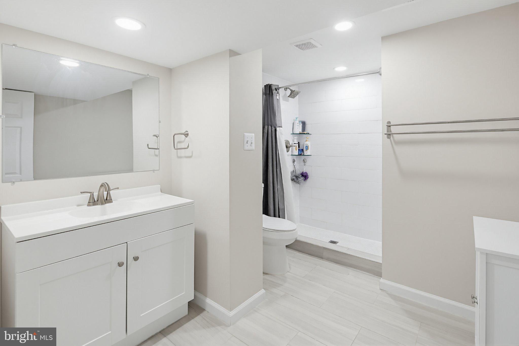 ODENTON HEIGHTS - Residential