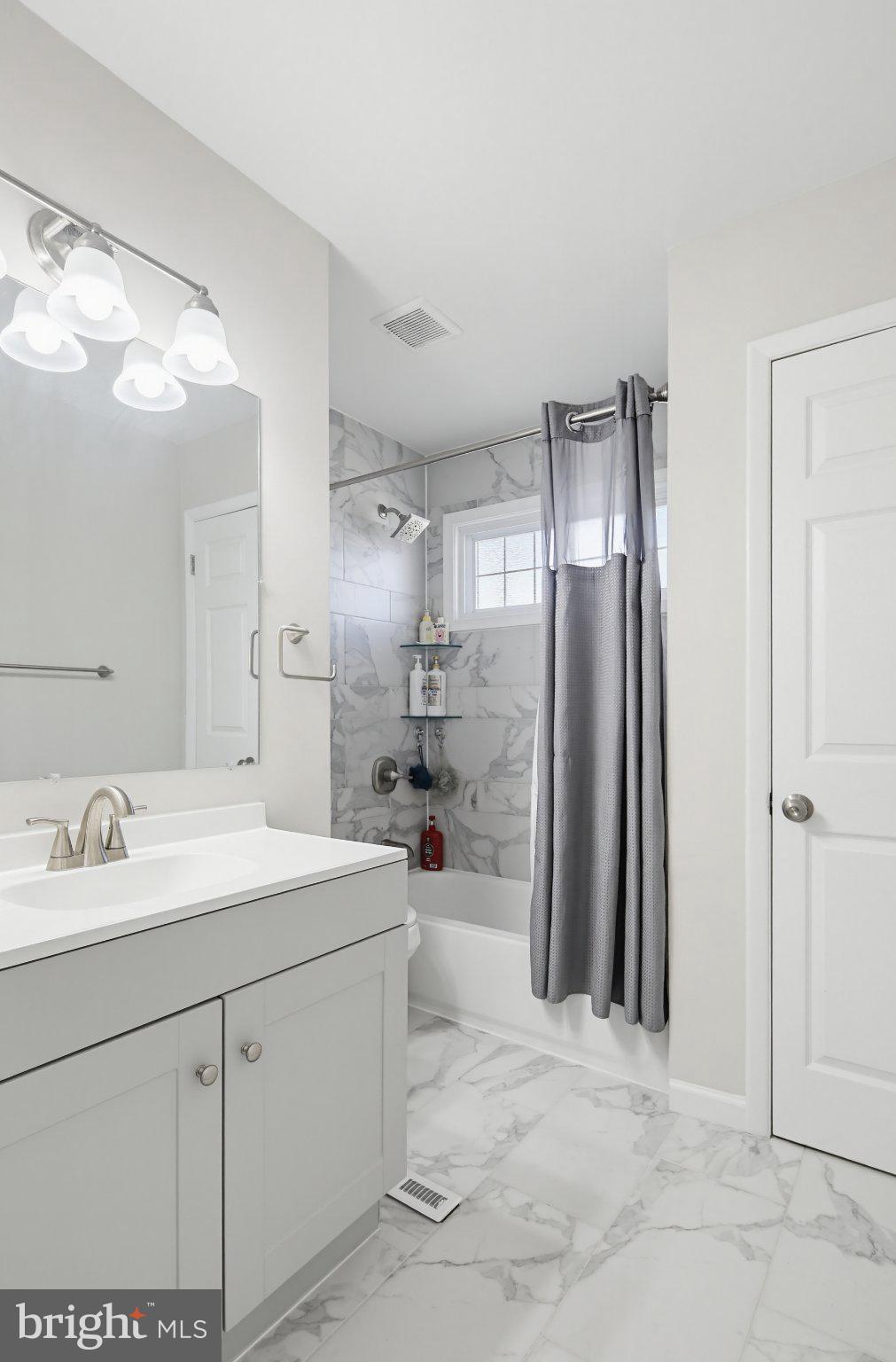 ODENTON HEIGHTS - Residential