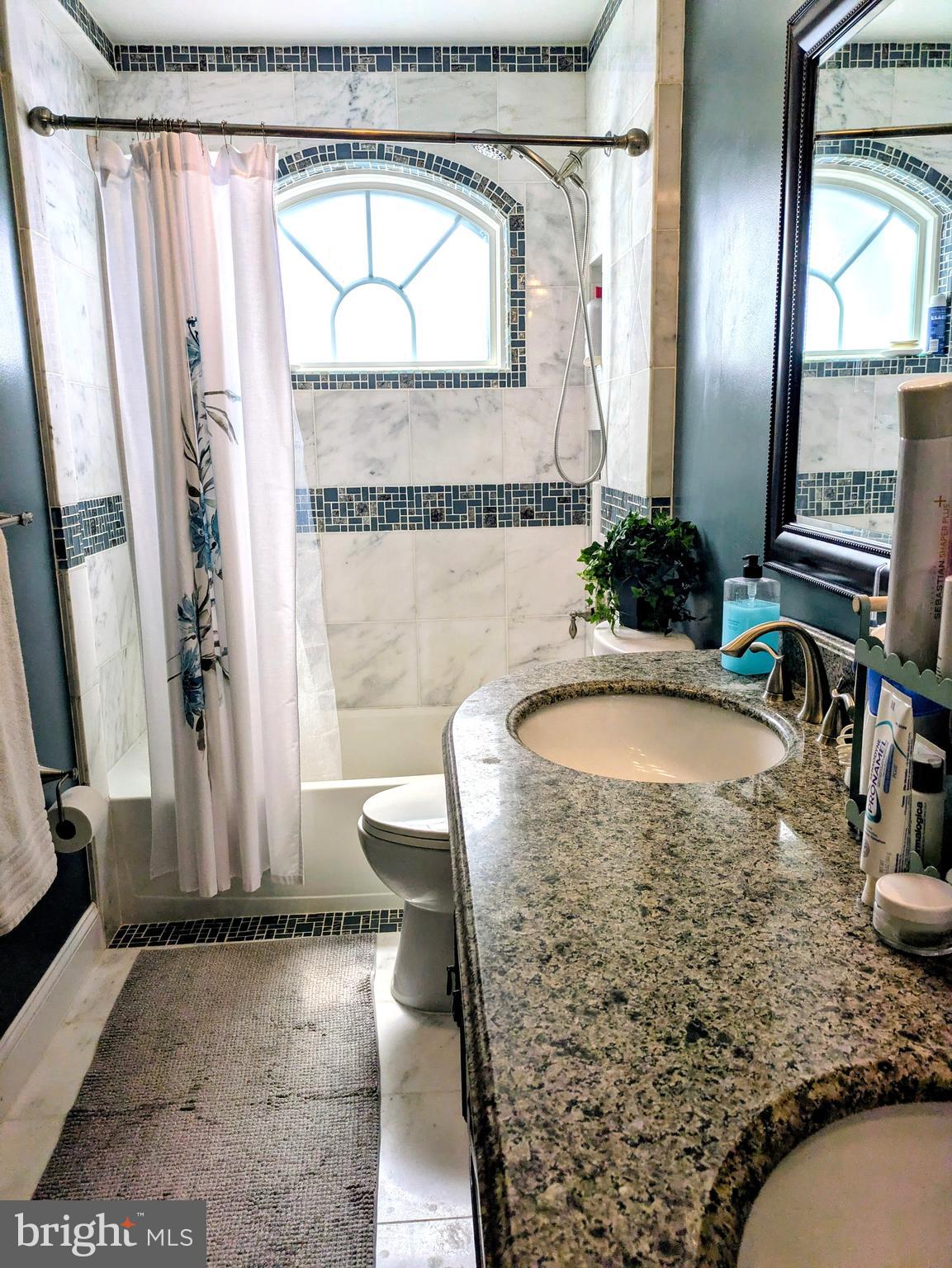 ROCKY ACRES - Residential