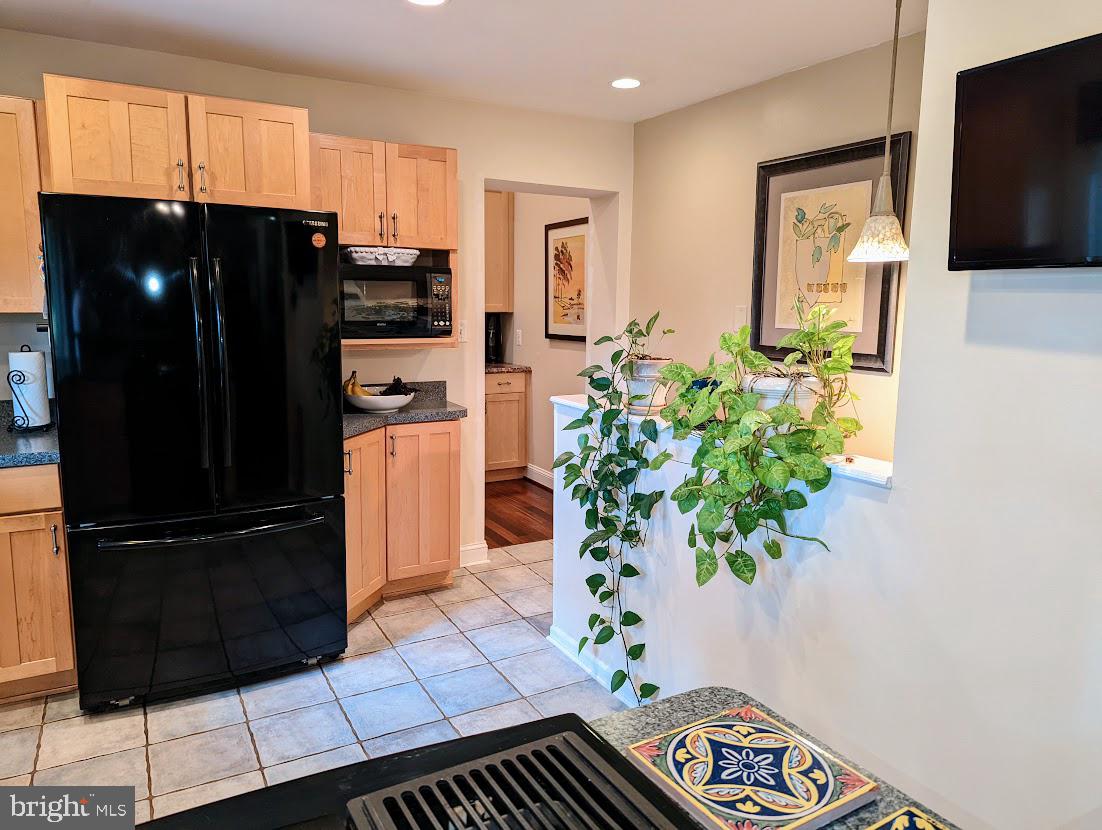 ROCKY ACRES - Residential