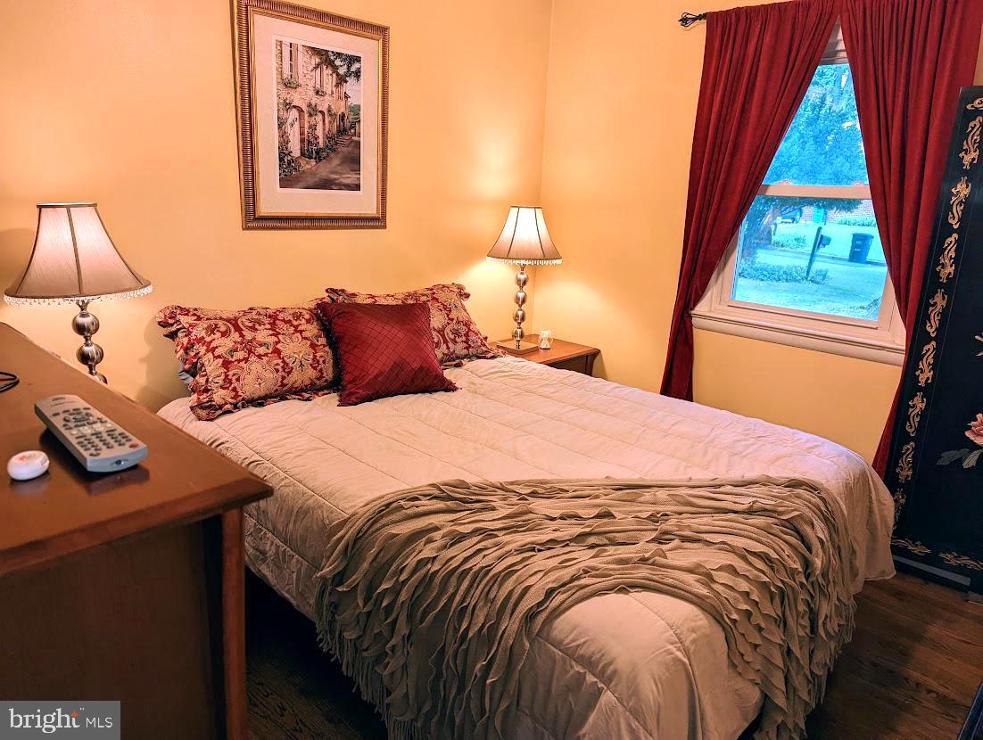 ROCKY ACRES - Residential