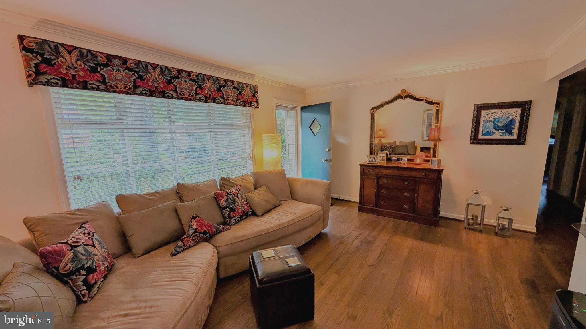 ROCKY ACRES - Residential